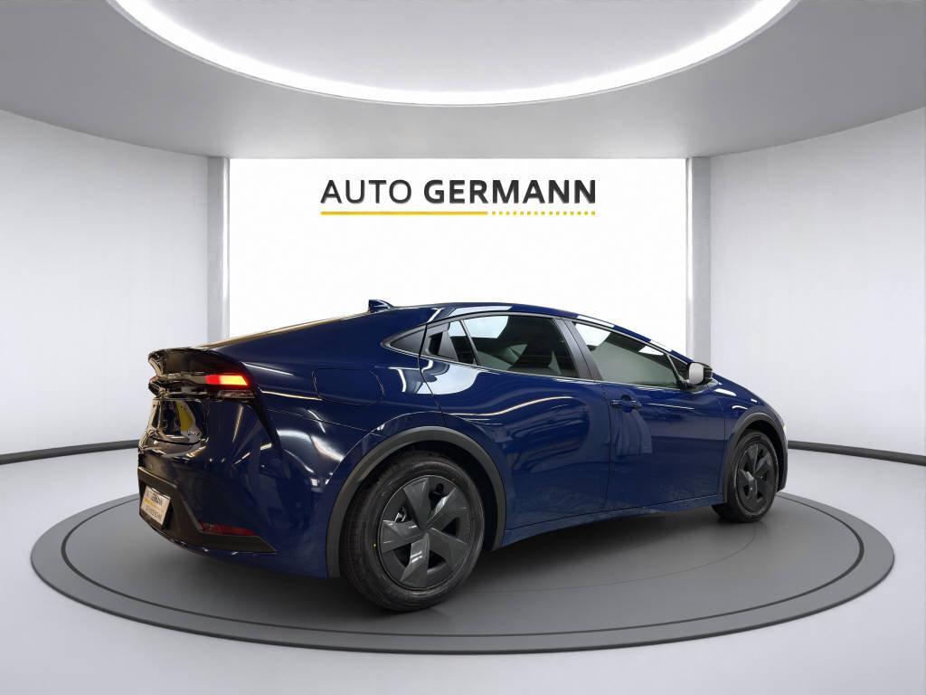 TOYOTA Prius 2.0 Plug-In-Hybrid 13.6 kWh Trend 223-image-2