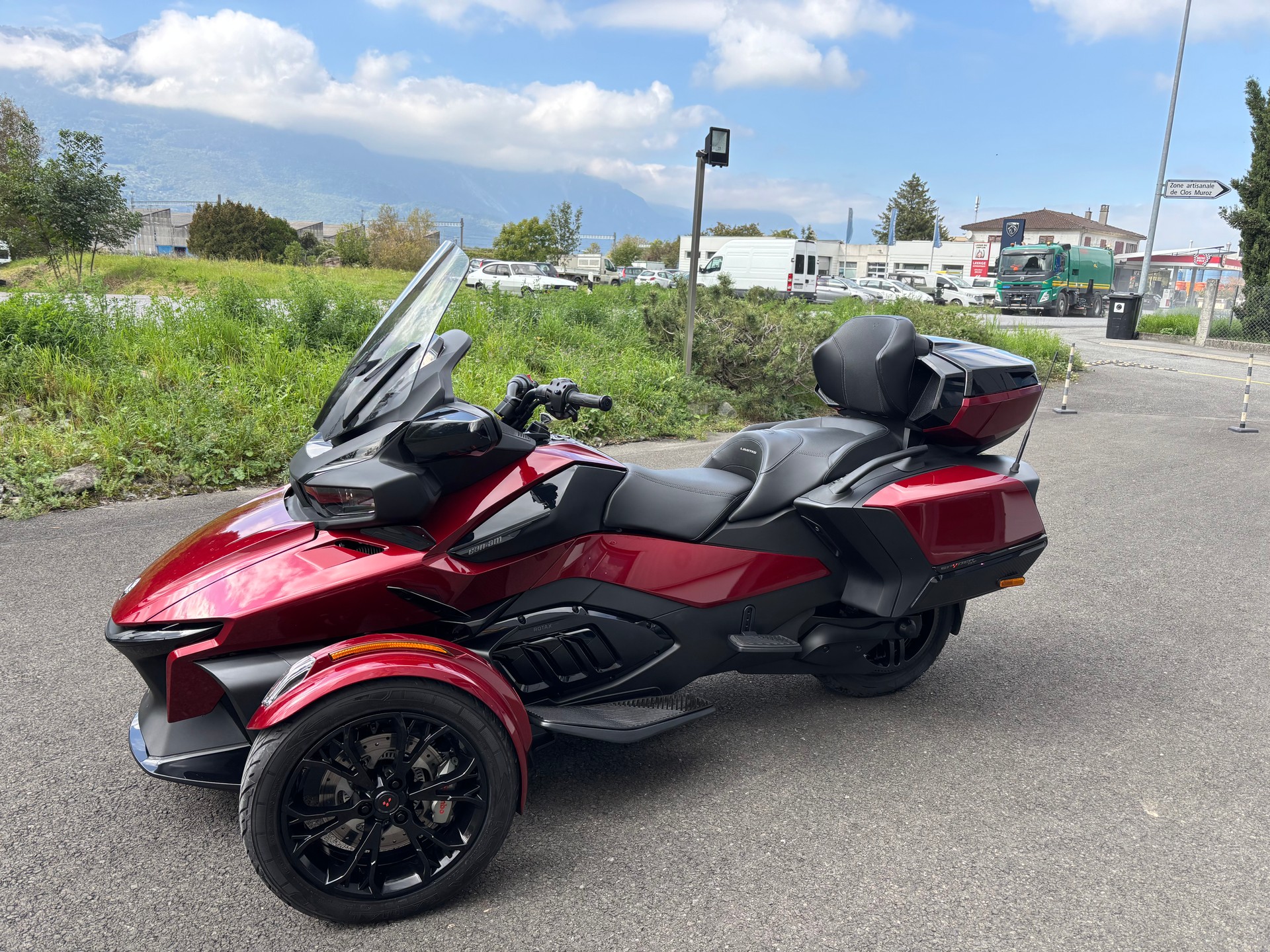 CAN-AM Spyder RT-LTD Dark Edition SE6-image-8