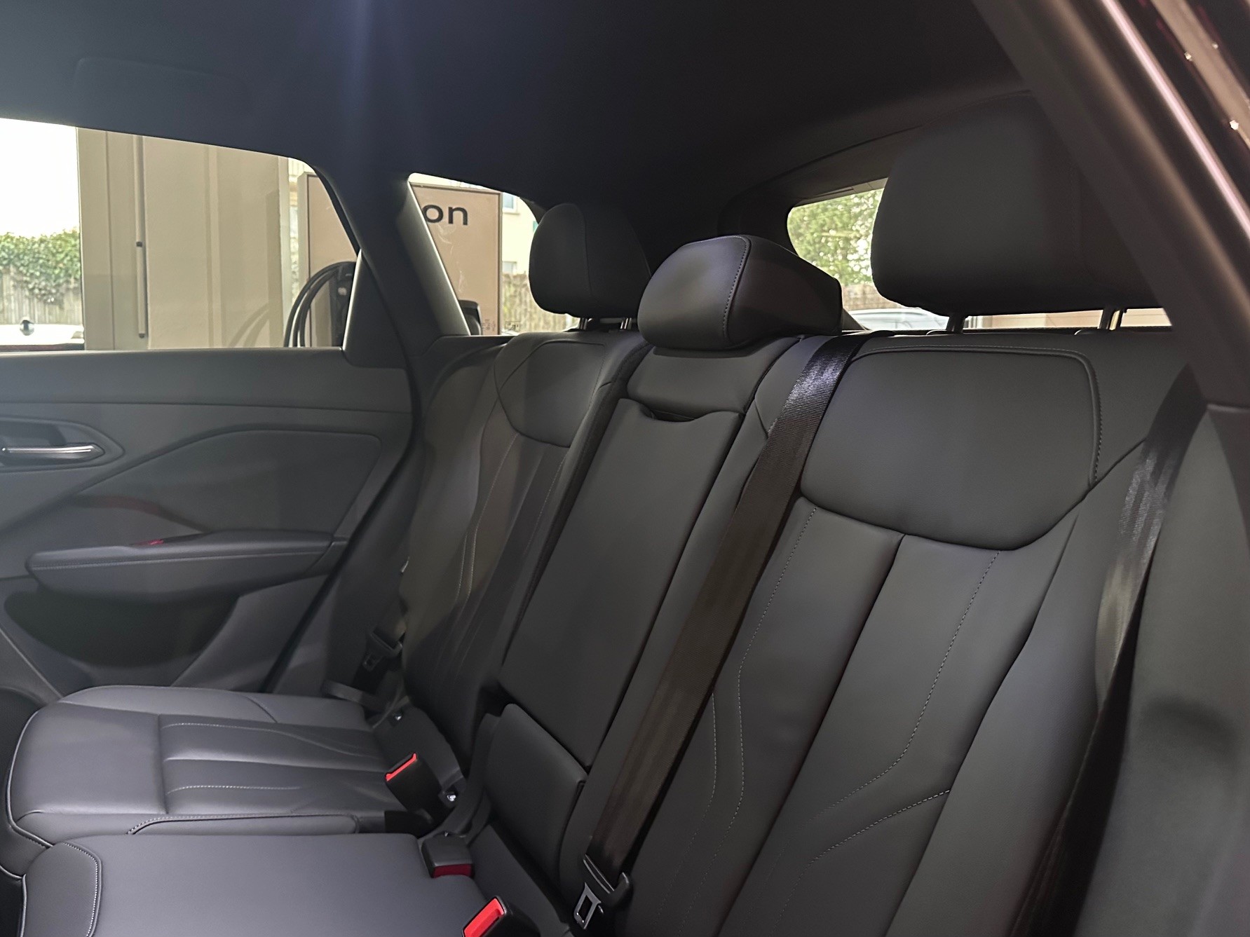 AUDI Q3 SUV e-hybrid 200 kW S tronig-image-10