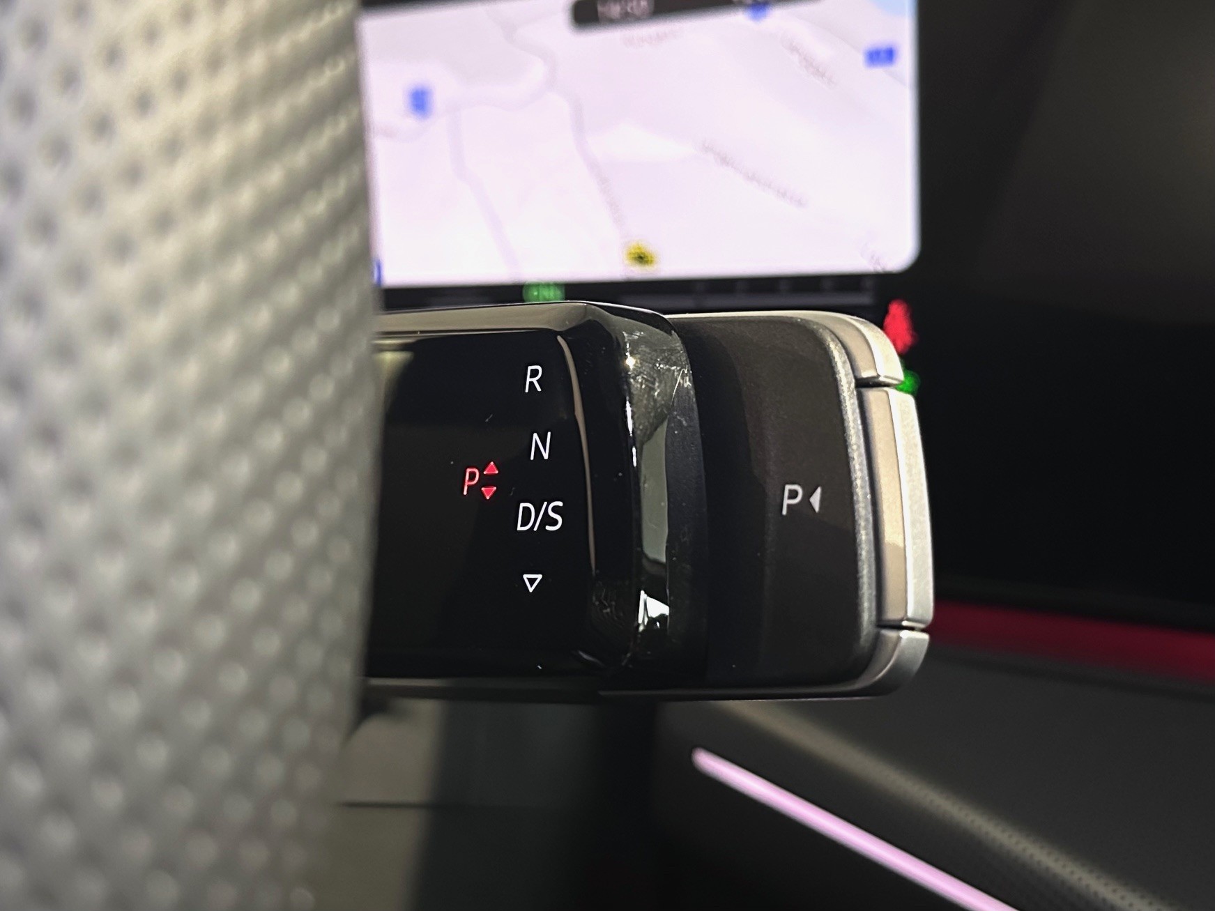AUDI Q3 SUV e-hybrid 200 kW S tronig-image-12