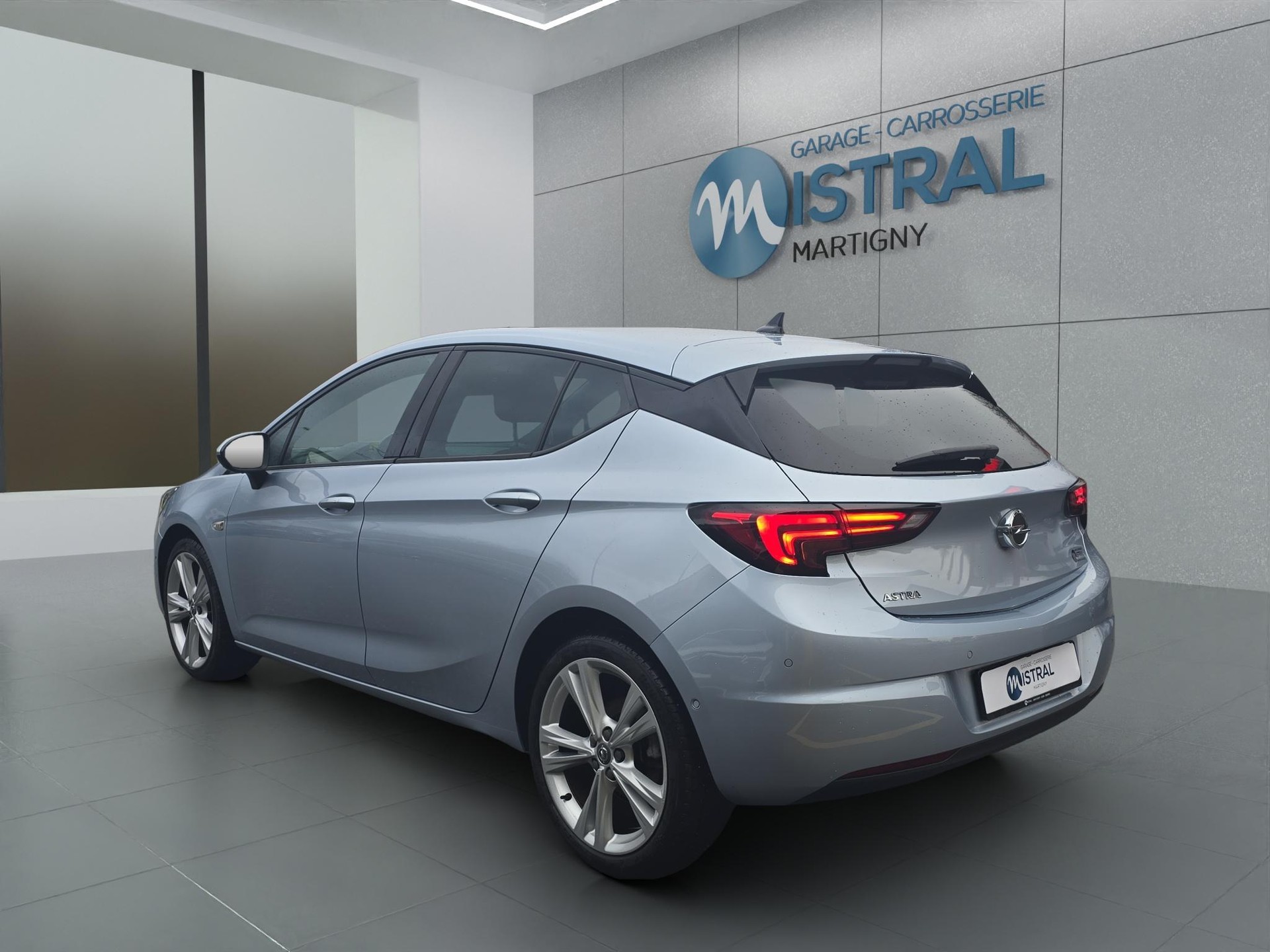 OPEL Astra 1.4 T Elegance S/S-image-2