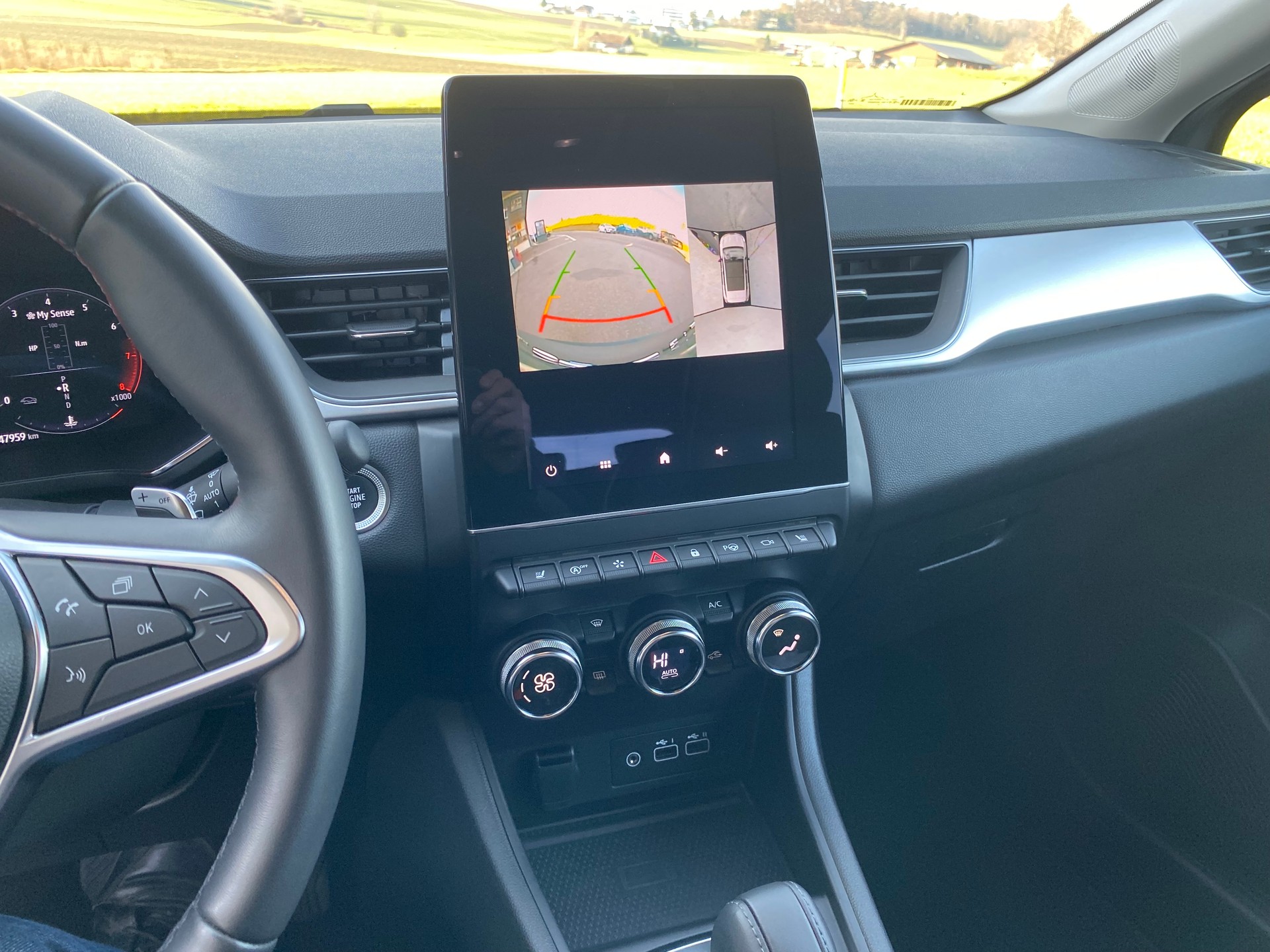 RENAULT Captur 1.3 TCe Techno EDC-image-9