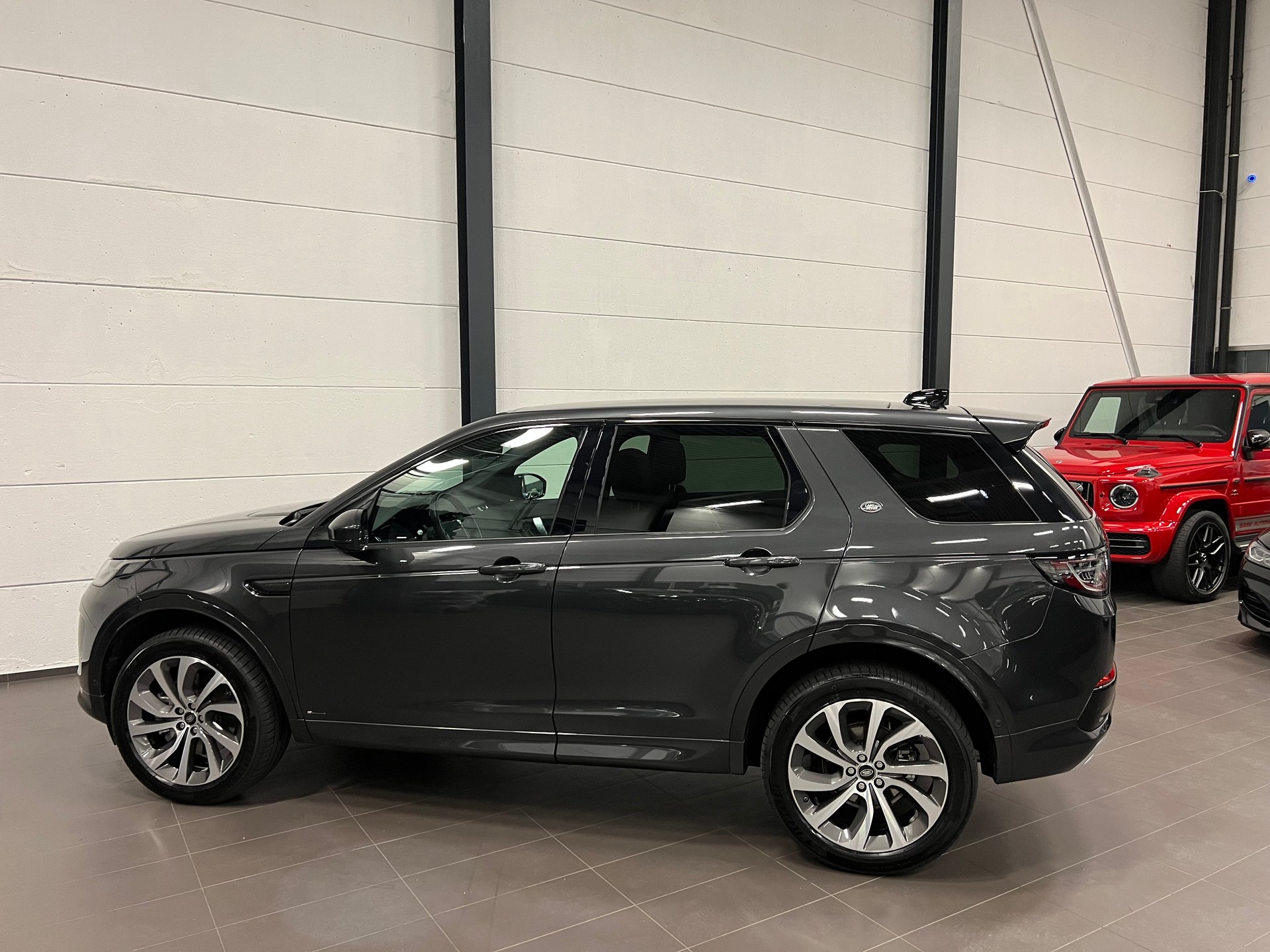 LAND ROVER Discovery Sport R Dyn P250 2.0 Si4 MHEV SE AT9-image-13