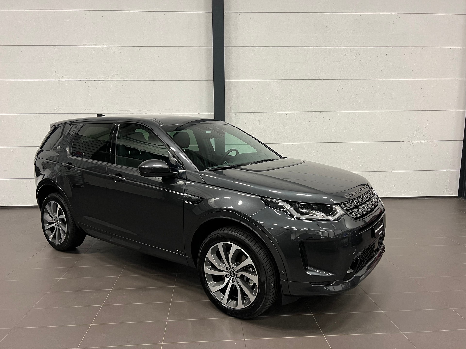 LAND ROVER Discovery Sport R Dyn P250 2.0 Si4 MHEV SE AT9-image-3