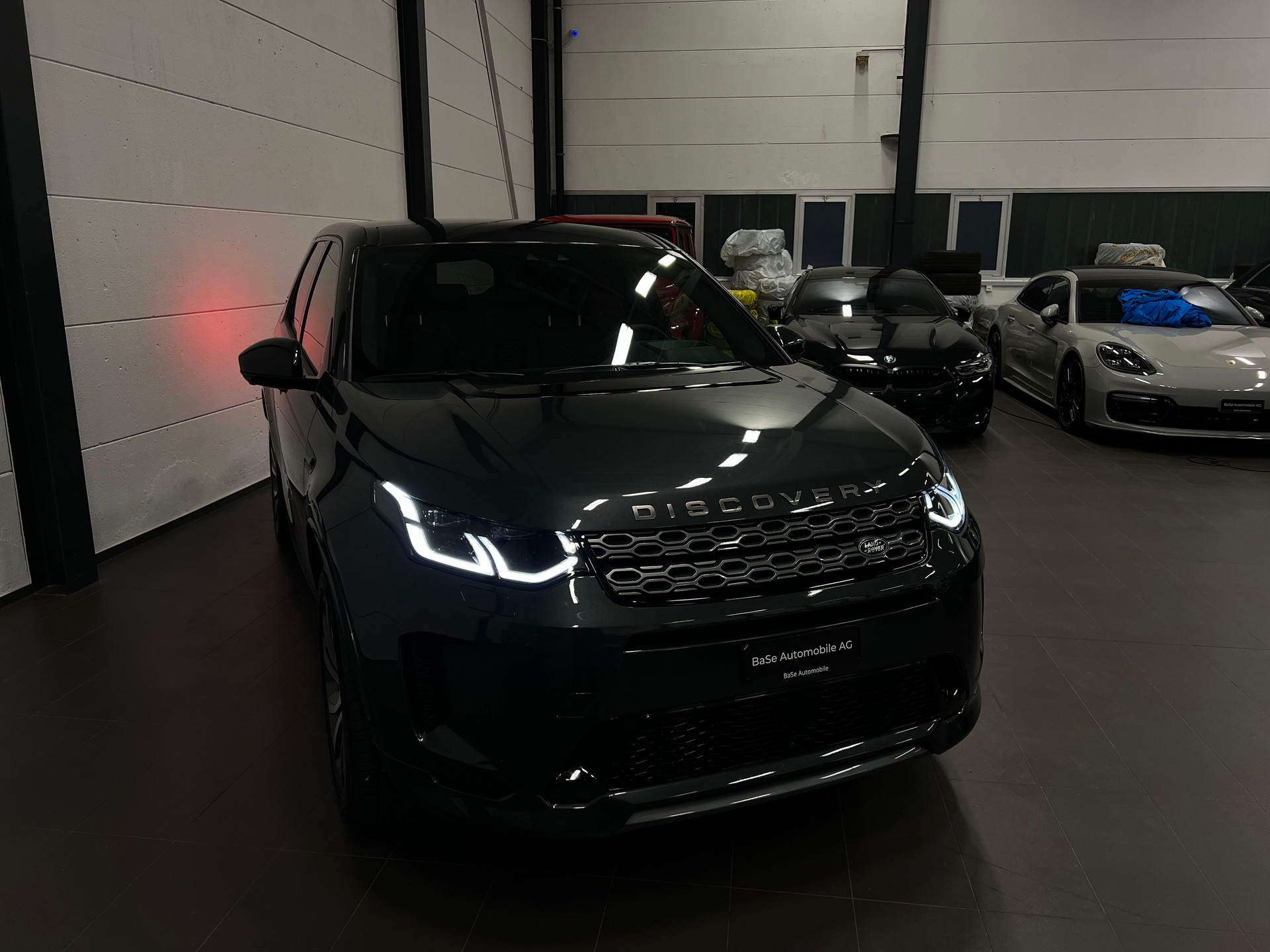 LAND ROVER Discovery Sport R Dyn P250 2.0 Si4 MHEV SE AT9-image-7