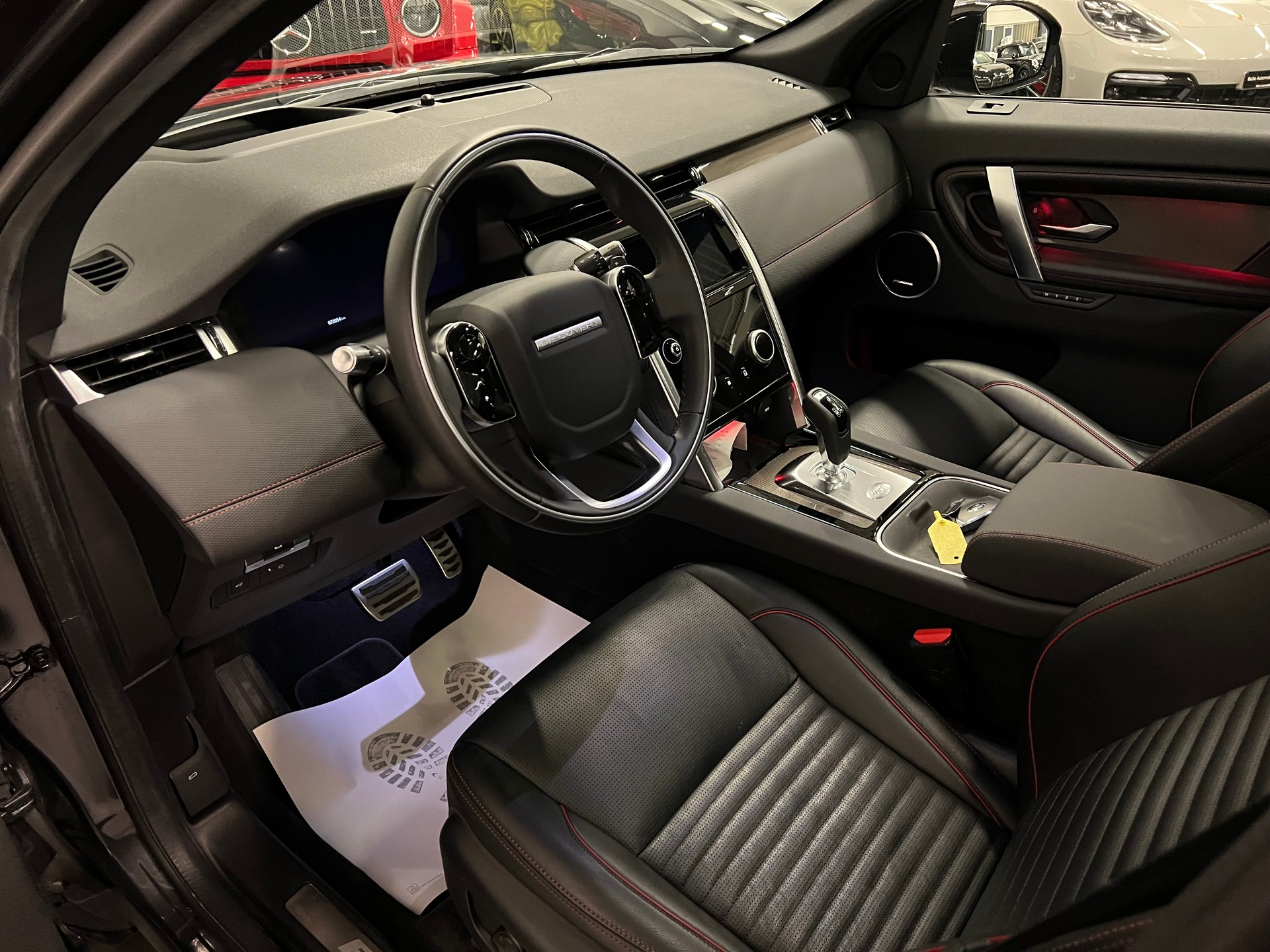 LAND ROVER Discovery Sport R Dyn P250 2.0 Si4 MHEV SE AT9-image-16