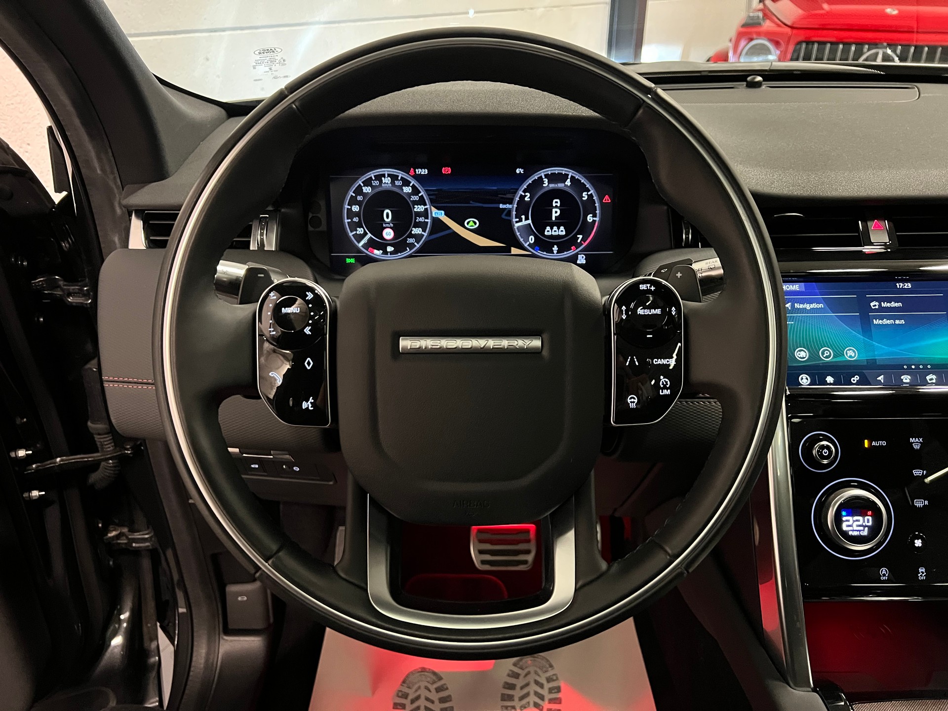 LAND ROVER Discovery Sport R Dyn P250 2.0 Si4 MHEV SE AT9-image-25