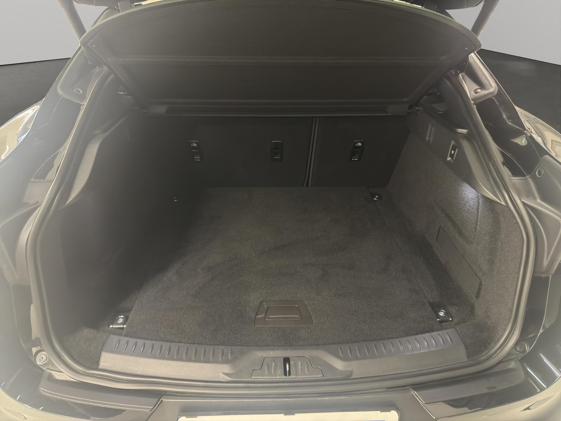 JAGUAR I-Pace EV400 HSE AWD-image-13