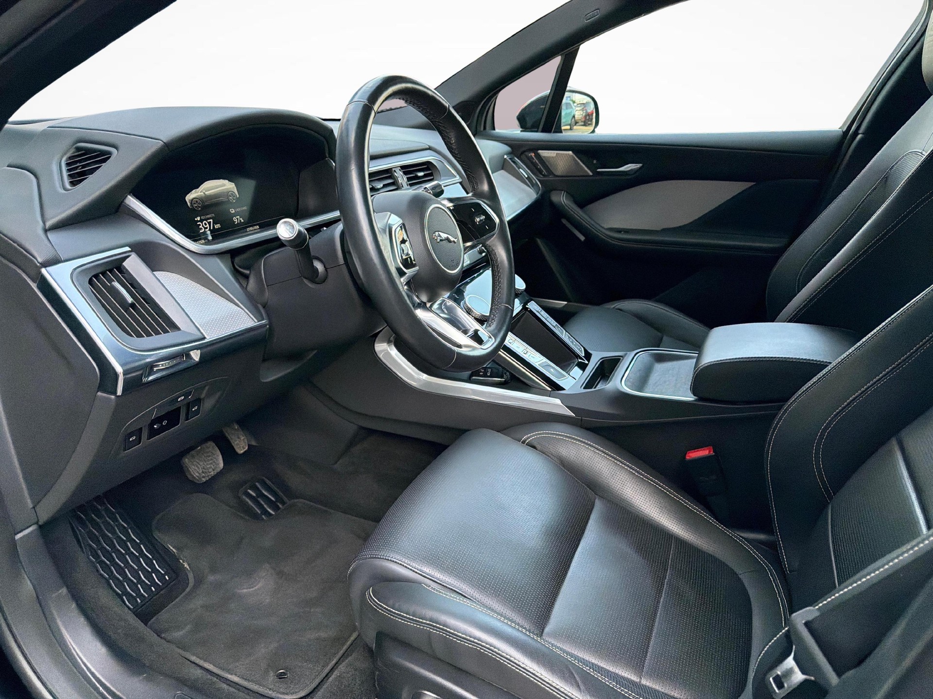 JAGUAR I-Pace EV400 HSE AWD-image-12