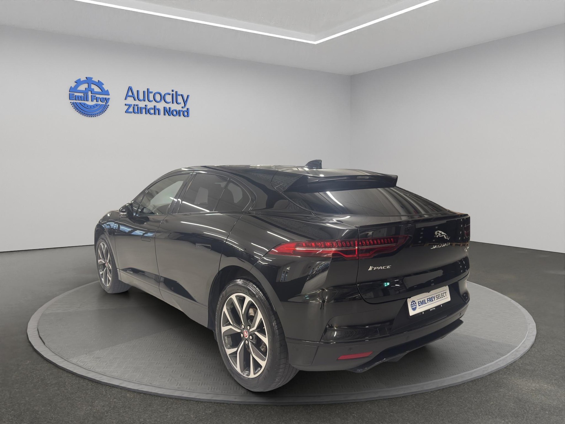 JAGUAR I-Pace EV400 HSE AWD-image-2