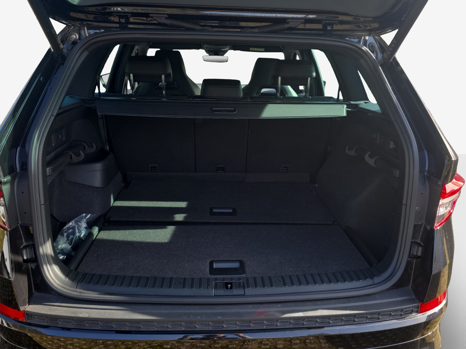 SKODA Kodiaq 2.0 TDI CR SportLine 4x4 DSG-image-12