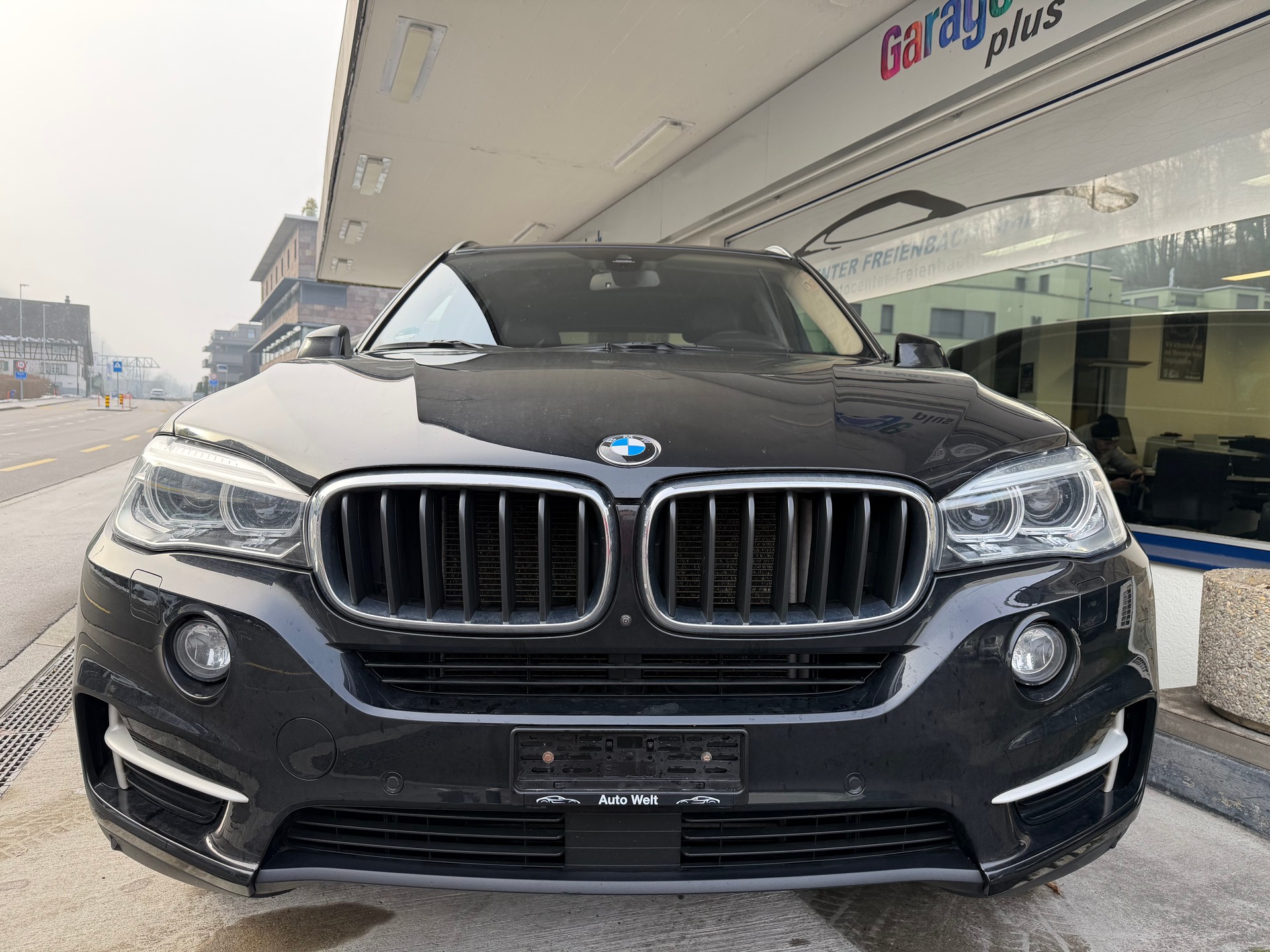 BMW X5 xDrive 30d Steptronic-showroom-element-1
