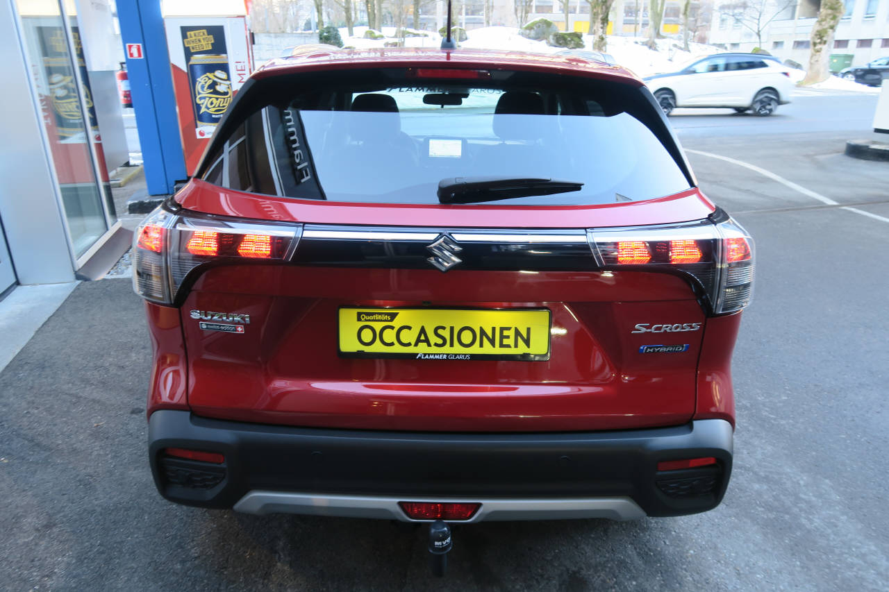 SUZUKI S-Cross 1.5 Compact Top Hybrid 4x4-image-2