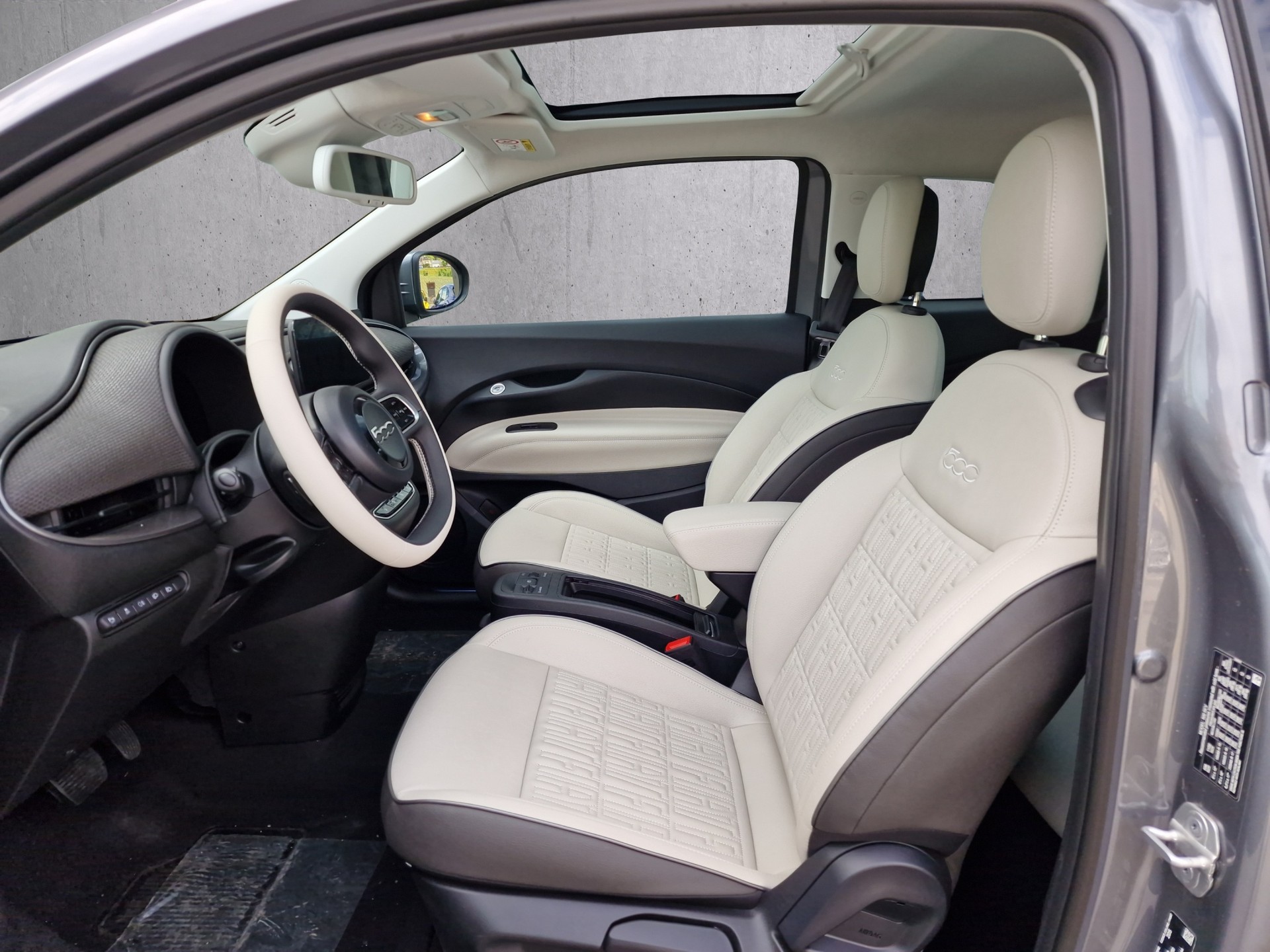 FIAT 500e La Prima by Bocelli Top-image-6