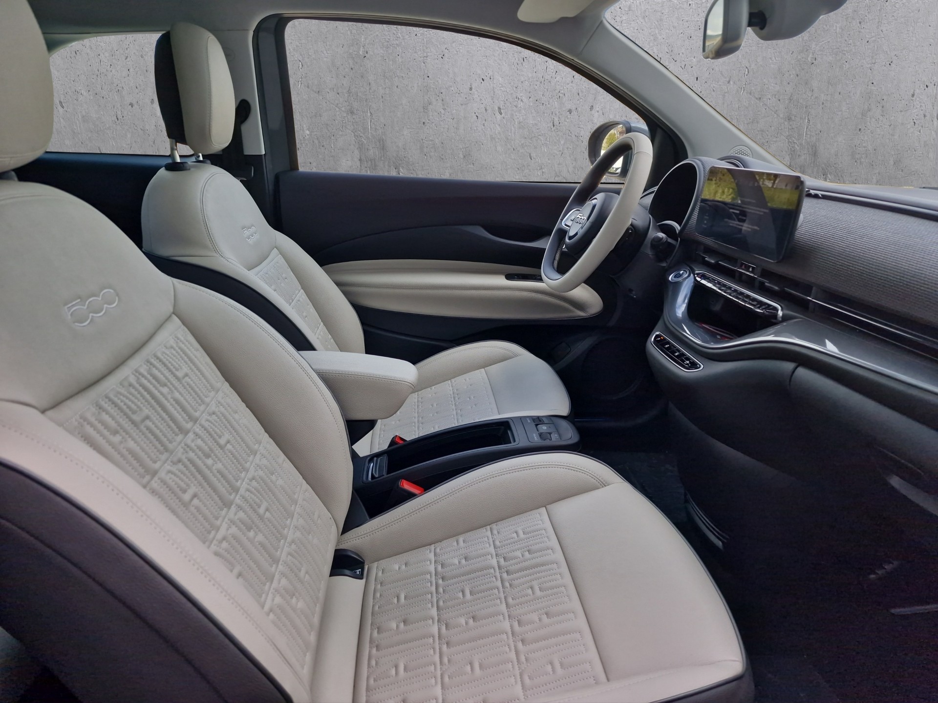 FIAT 500e La Prima by Bocelli Top-image-10