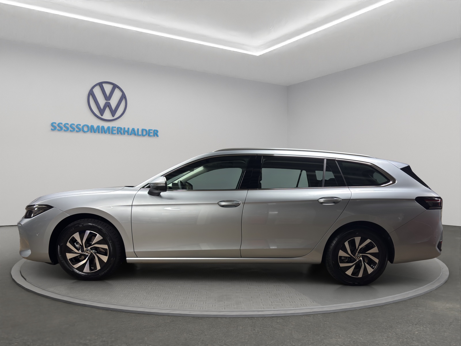 VW Passat Variant 1.5 eTSI evo2 Business DSG-image-1