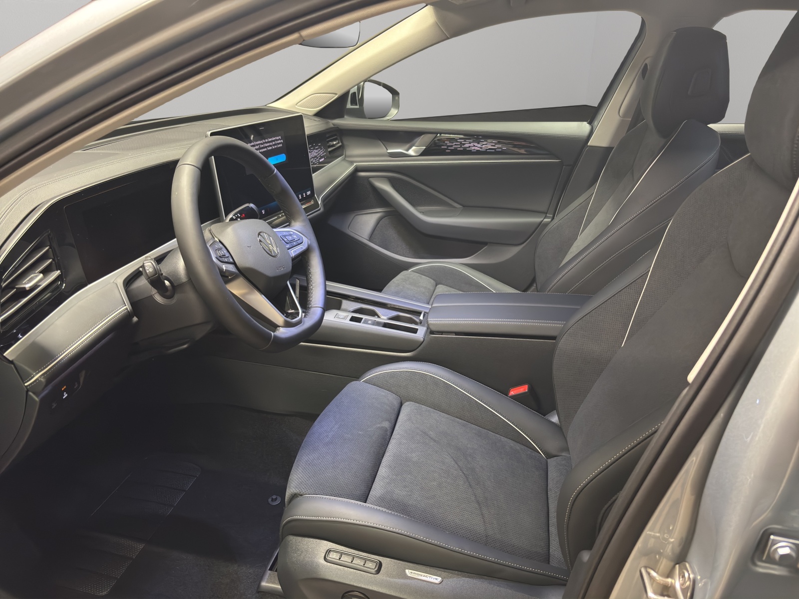 VW Passat Variant 1.5 eTSI evo2 Business DSG-image-5