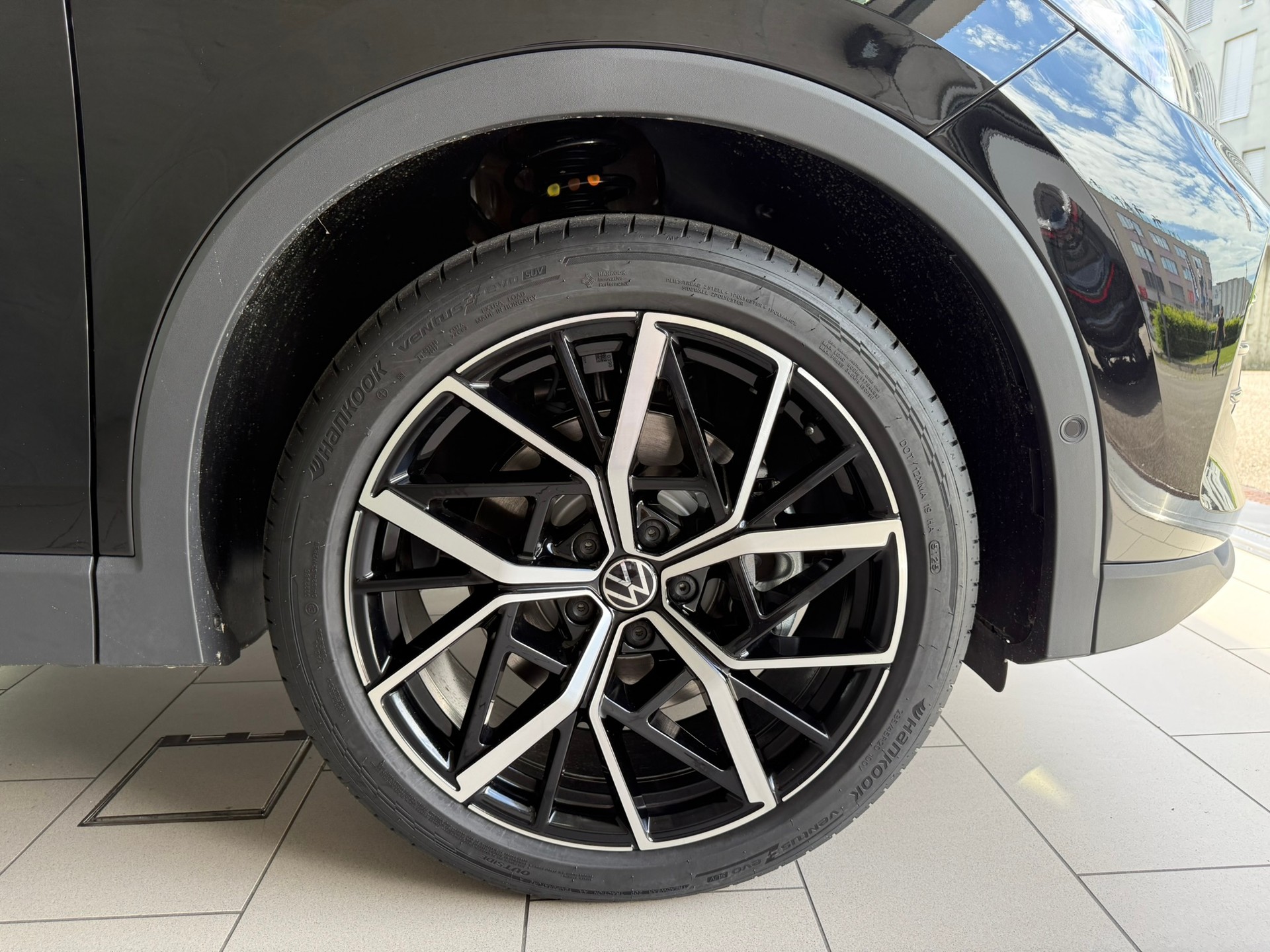VW Tiguan 2.0 TSI DSG United 4Motion-image-13