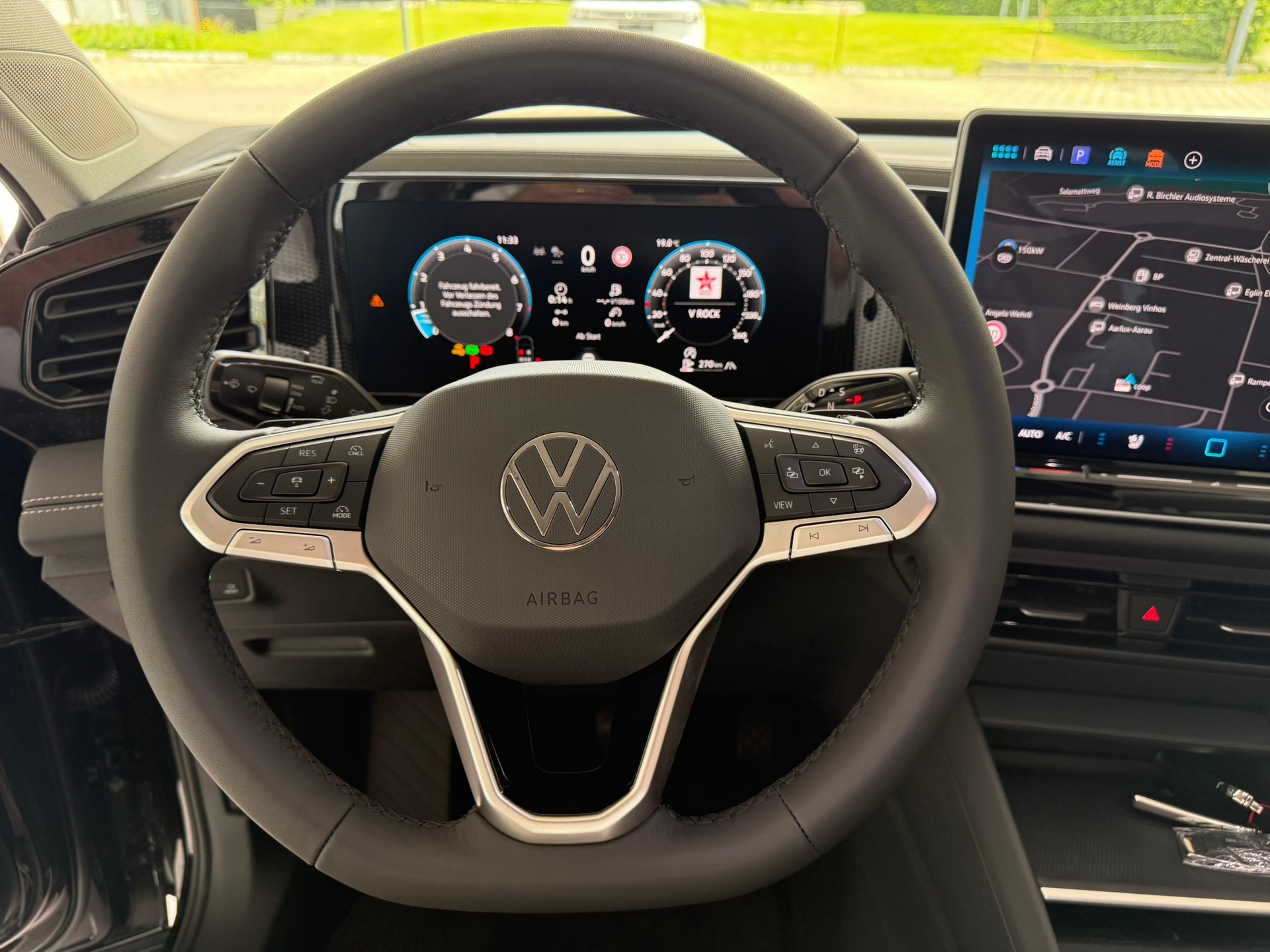 VW Tiguan 2.0 TSI DSG United 4Motion-image-8