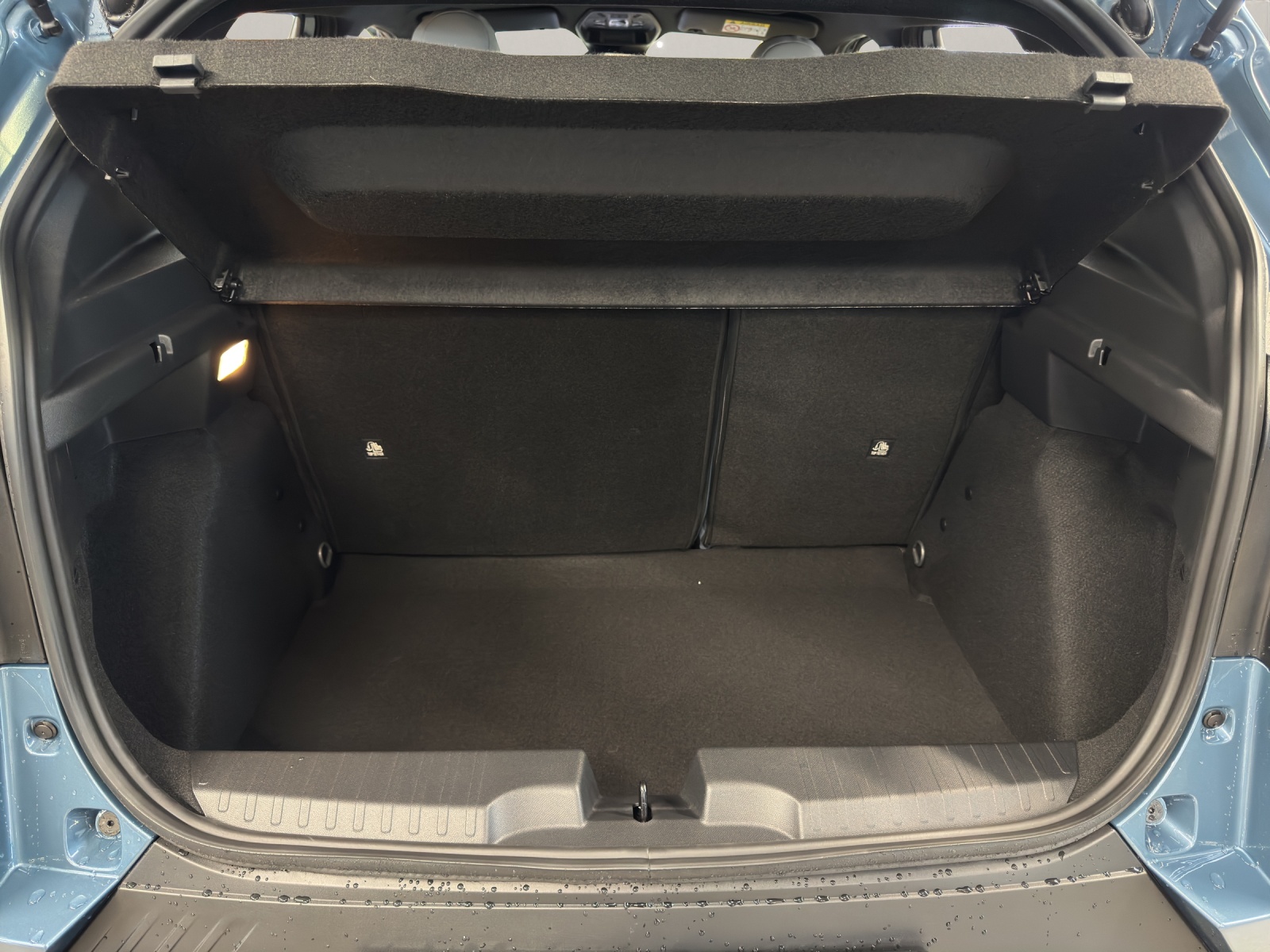 FIAT Grande Panda 1.2 Hybrid La Prima-image-10