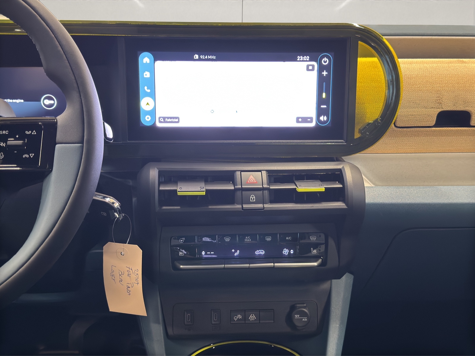 FIAT Grande Panda 1.2 Hybrid La Prima-image-13