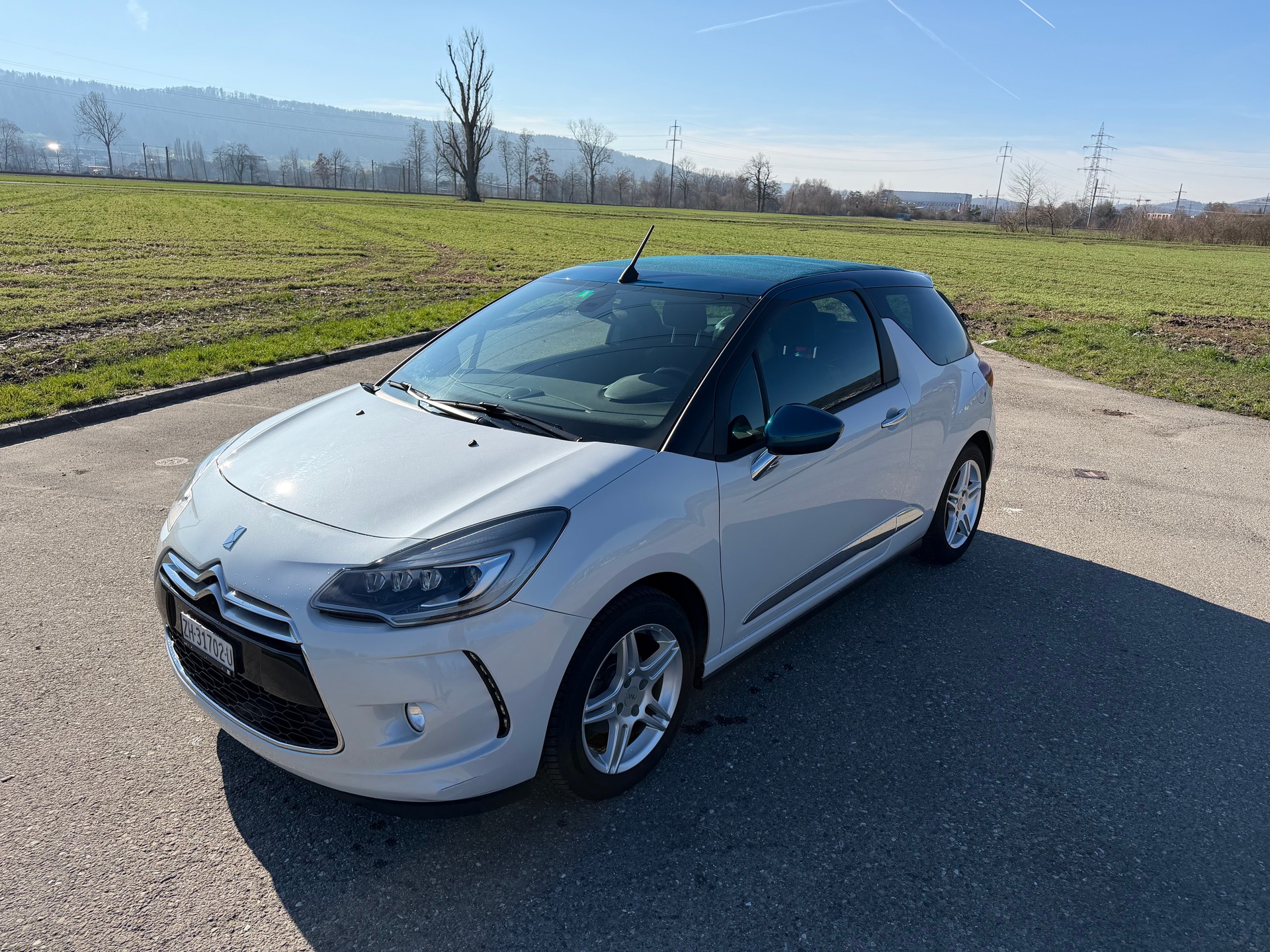 DS AUTOMOBILES DS3 Cabrio 1.2 Pure Tech Eye Tech-image-9