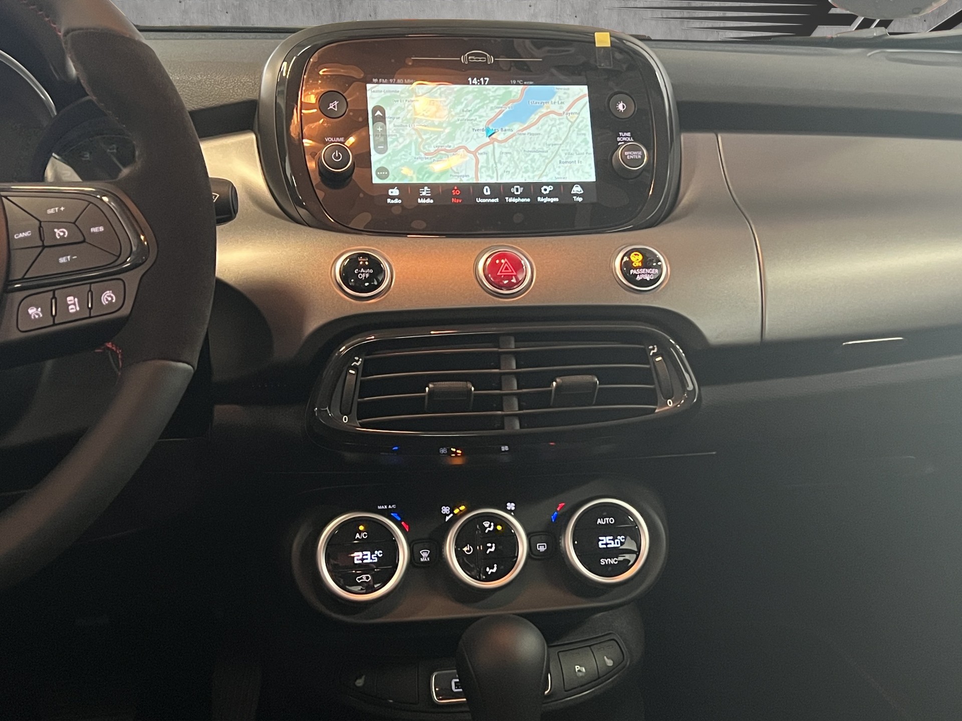 FIAT 500X 1.5 Hybrid Sport Final Edition-image-9