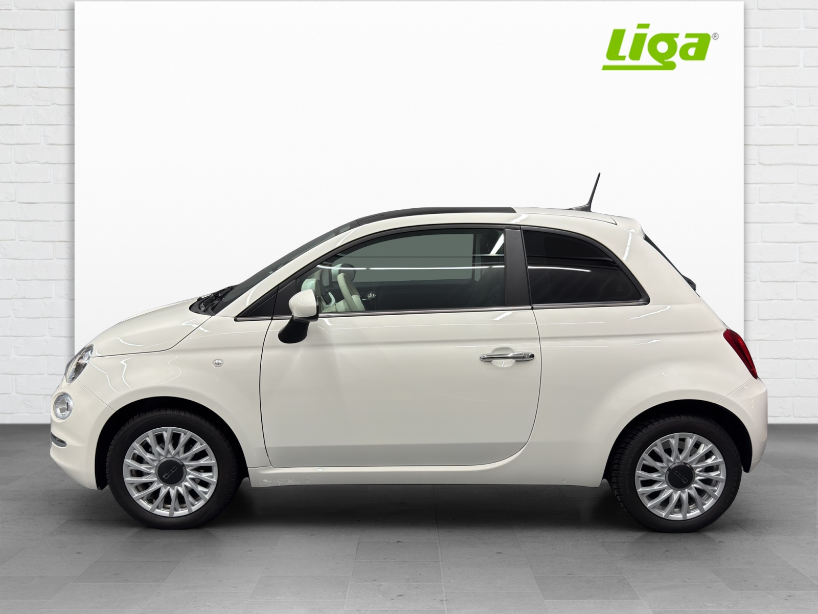 FIAT 500 1.0 Hybrid Lounge-image-0