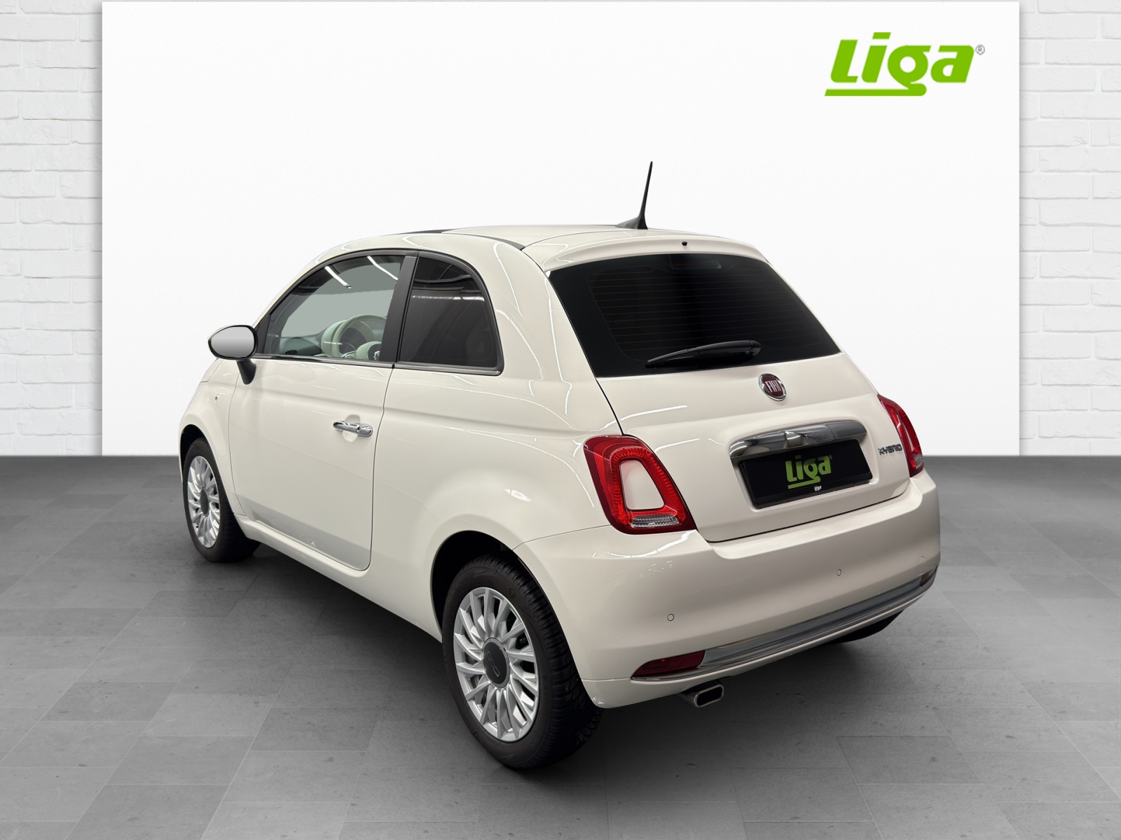 FIAT 500 1.0 Hybrid Lounge-image-3