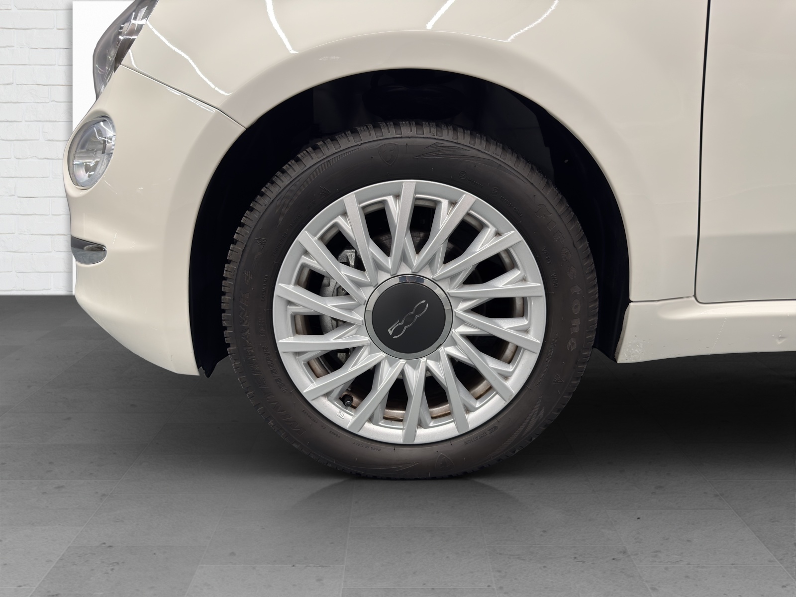 FIAT 500 1.0 Hybrid Lounge-image-5