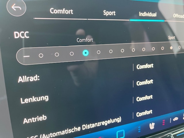 VW Tayron 2.0 TSI R-Line DSG 4Motion-image-17