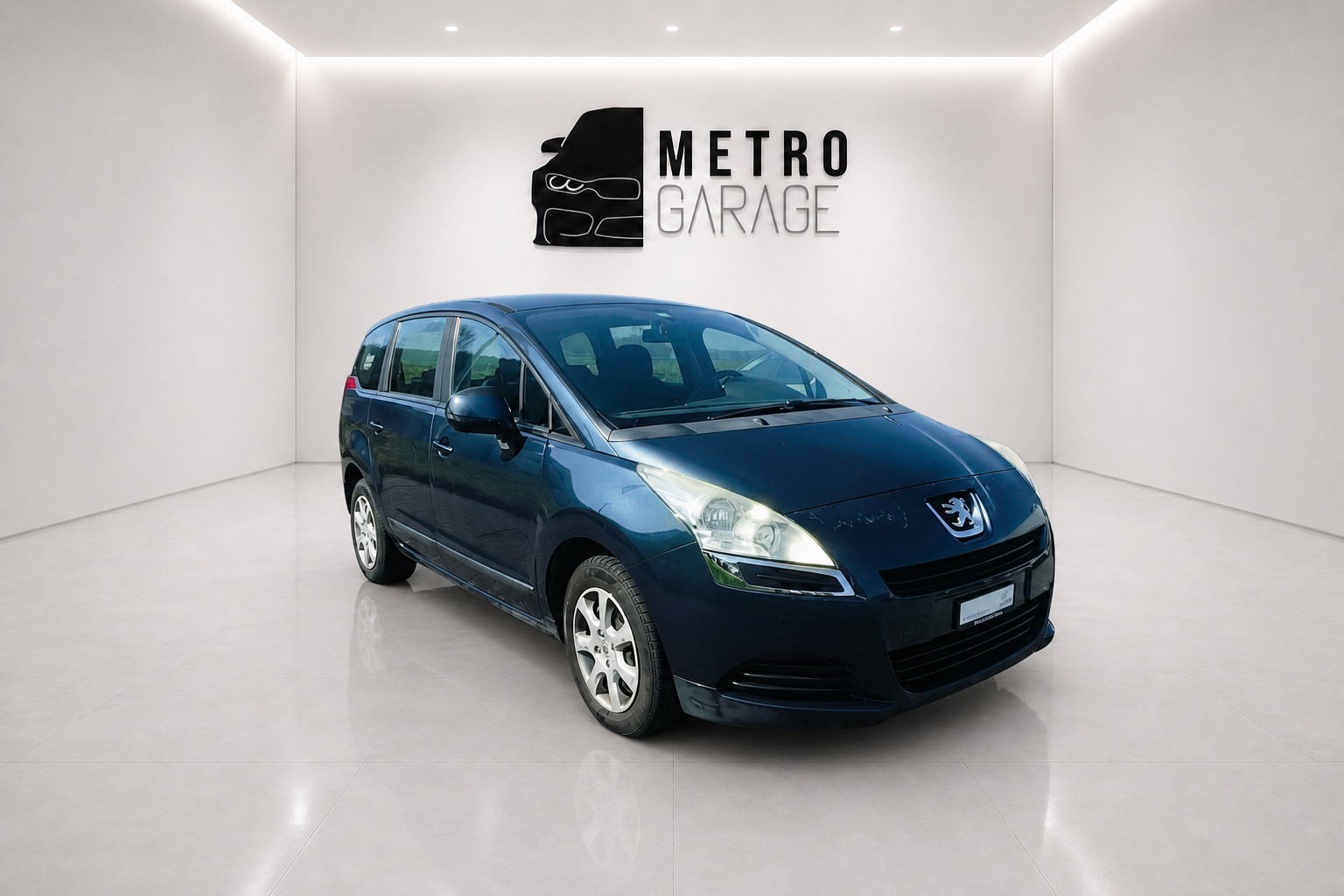 PEUGEOT 5008 1.6 16V VTI Sport-image-7