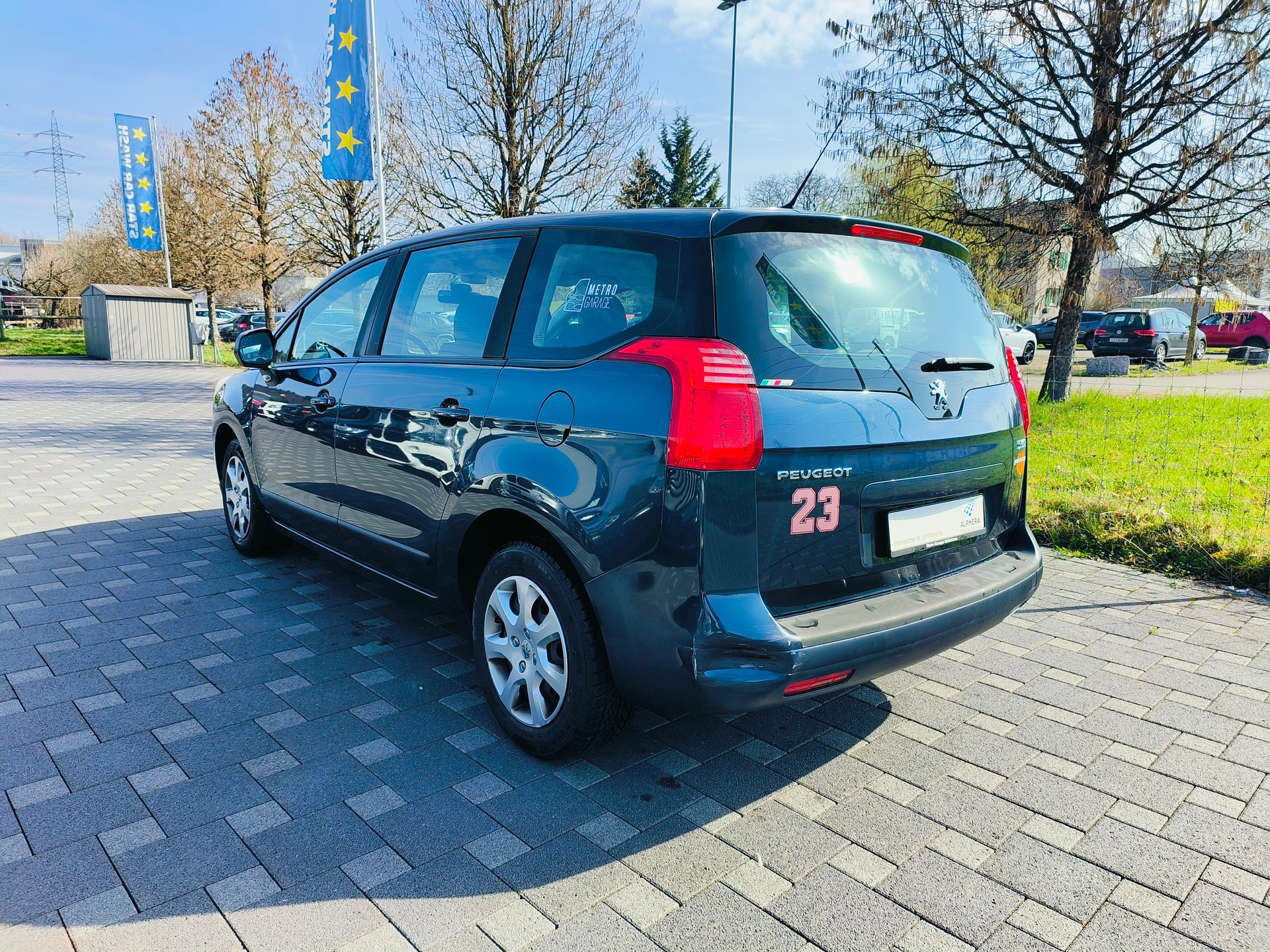 PEUGEOT 5008 1.6 16V VTI Sport-image-2