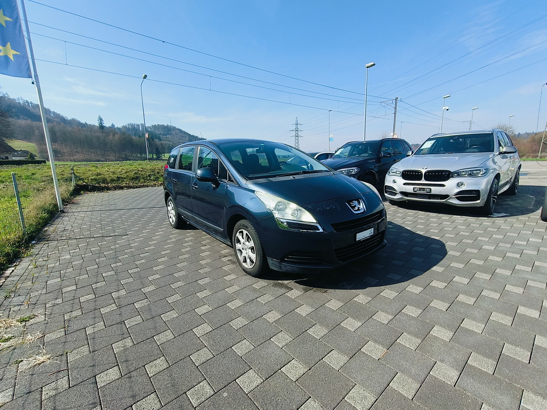 PEUGEOT 5008 1.6 16V VTI Sport-image-6