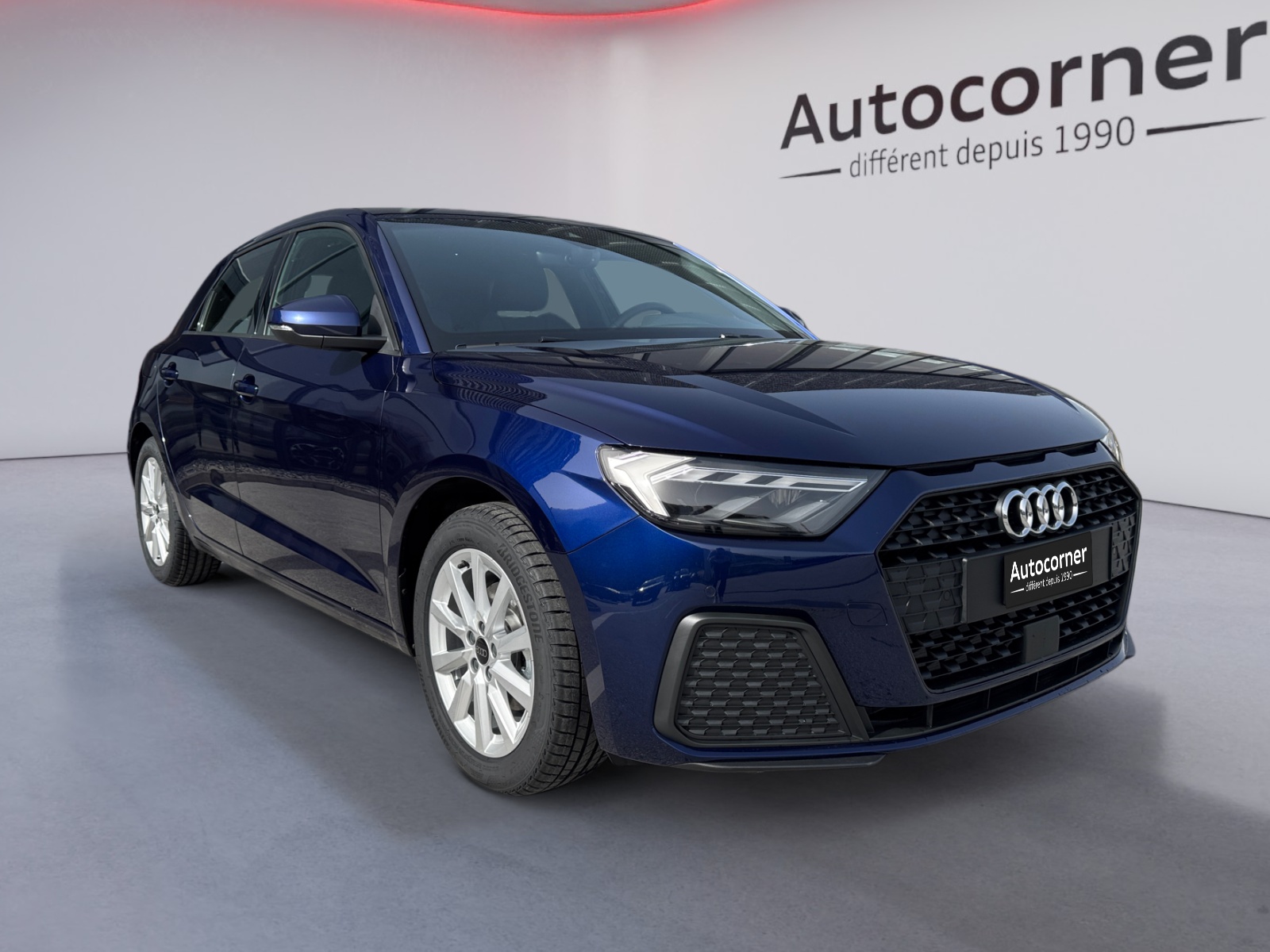 AUDI A1 Sportback 30 TFSI Attraction S-tronic-image-0