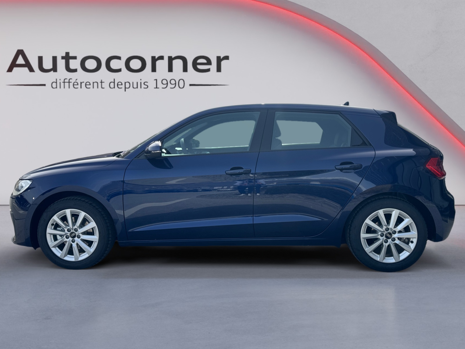 AUDI A1 Sportback 30 TFSI Attraction S-tronic-image-1