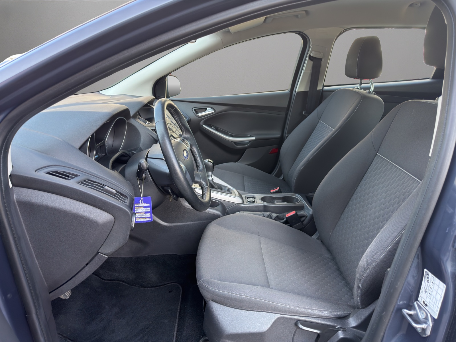 FORD Focus 1.0 SCTi Trend-image-8