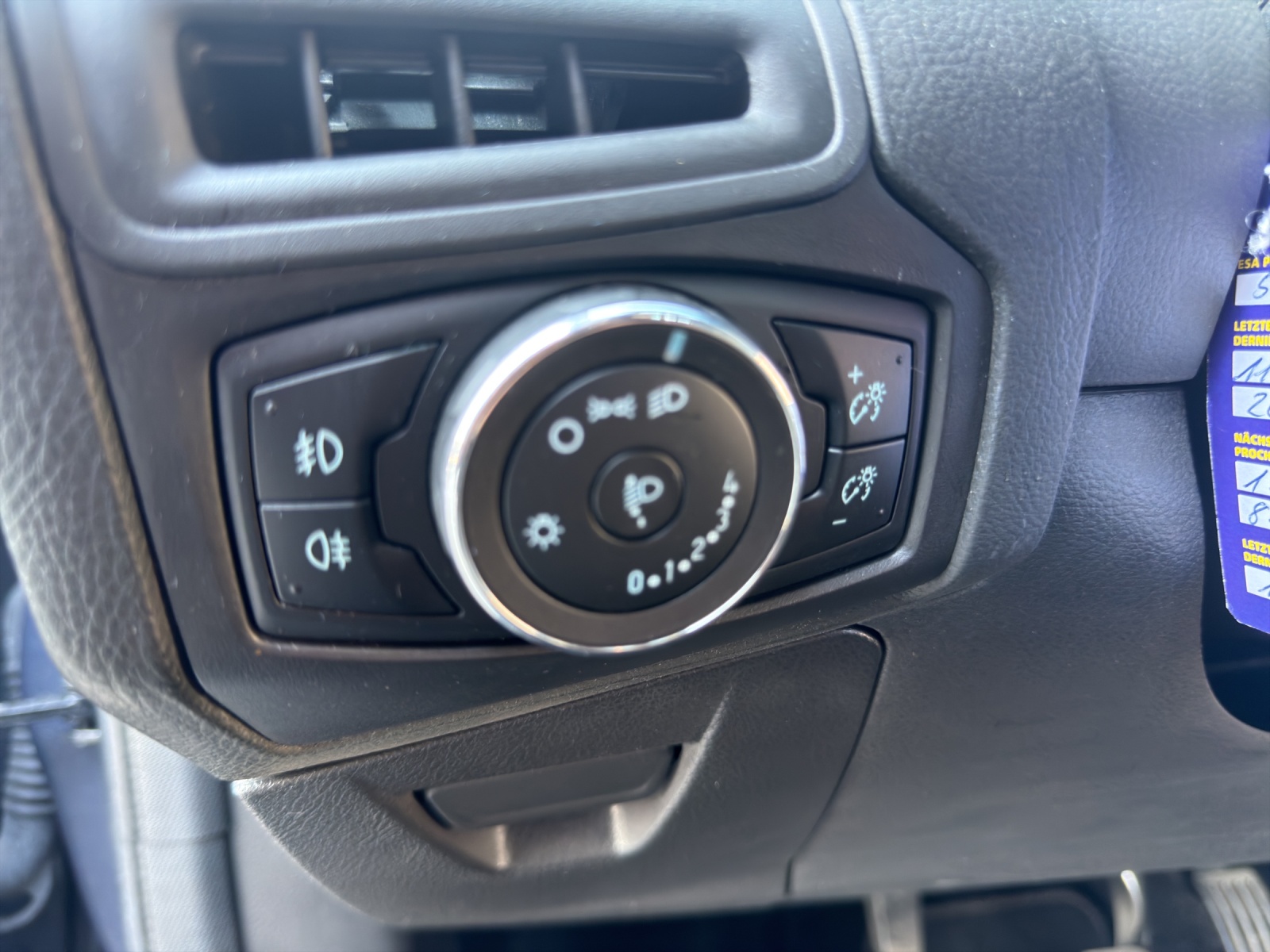 FORD Focus 1.0 SCTi Trend-image-21