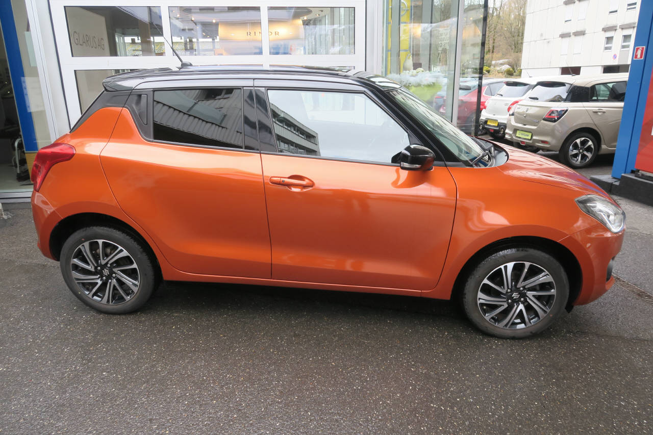 SUZUKI Swift 1.2 Compact Top Hybrid 4x4-image-1