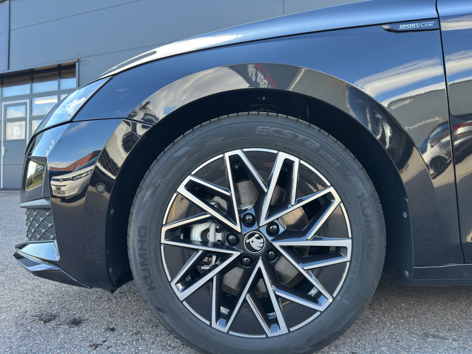 SKODA Octavia Combi 2.0 TSI DSG Dynamic 4x4-image-7