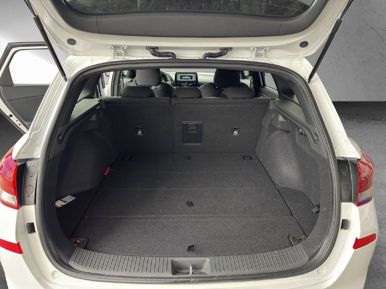 HYUNDAI i30 Wagon 1.5 T-GDi N-Line SSTEC, MY23-image-13