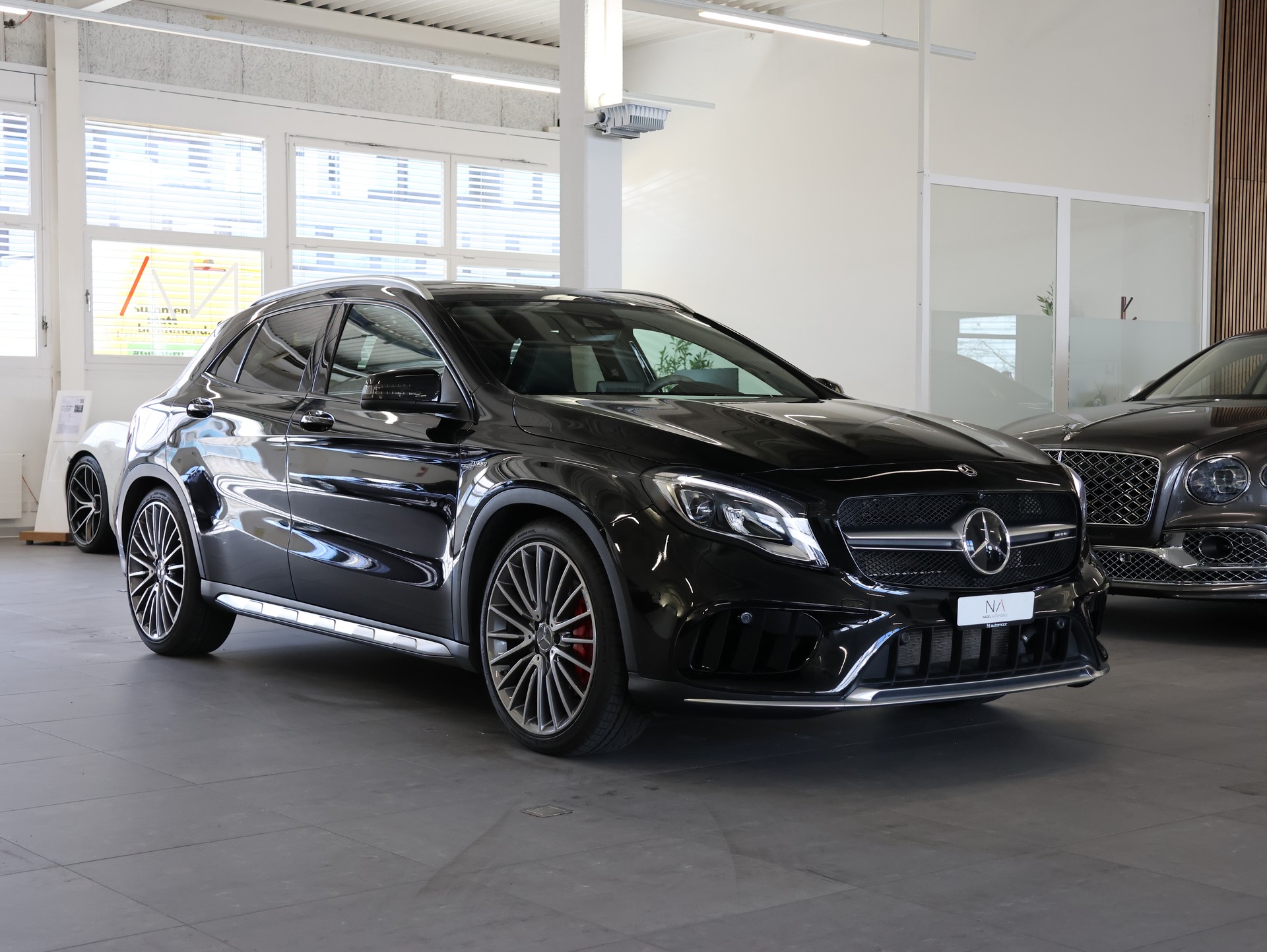 MERCEDES-BENZ GLA 45 AMG 4Matic 7G-DCT *360 Kamera* *Edition One* *Panoramadach*-image-1
