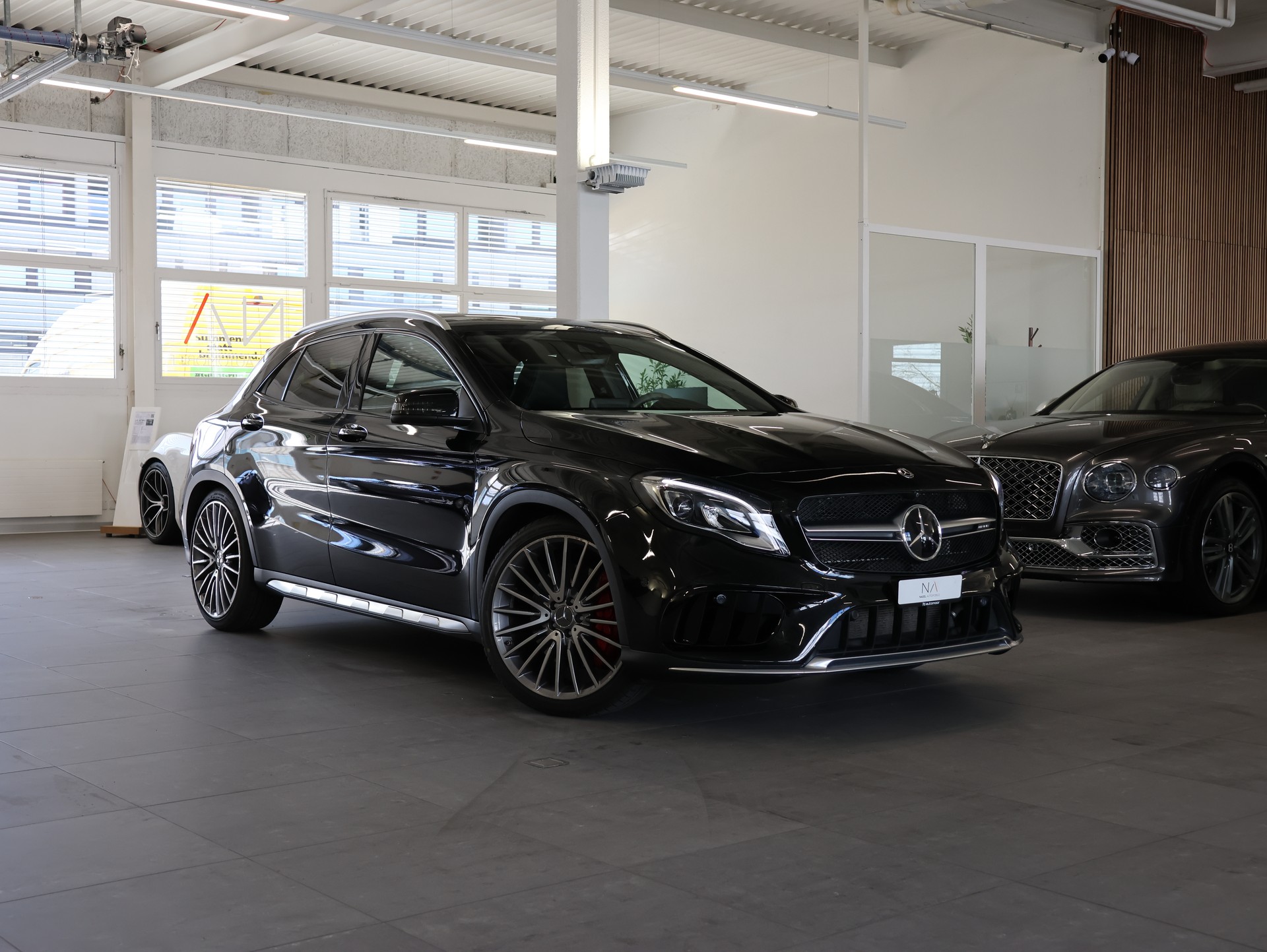 MERCEDES-BENZ GLA 45 AMG 4Matic 7G-DCT *360 Kamera* *Edition One* *Panoramadach*-image-0