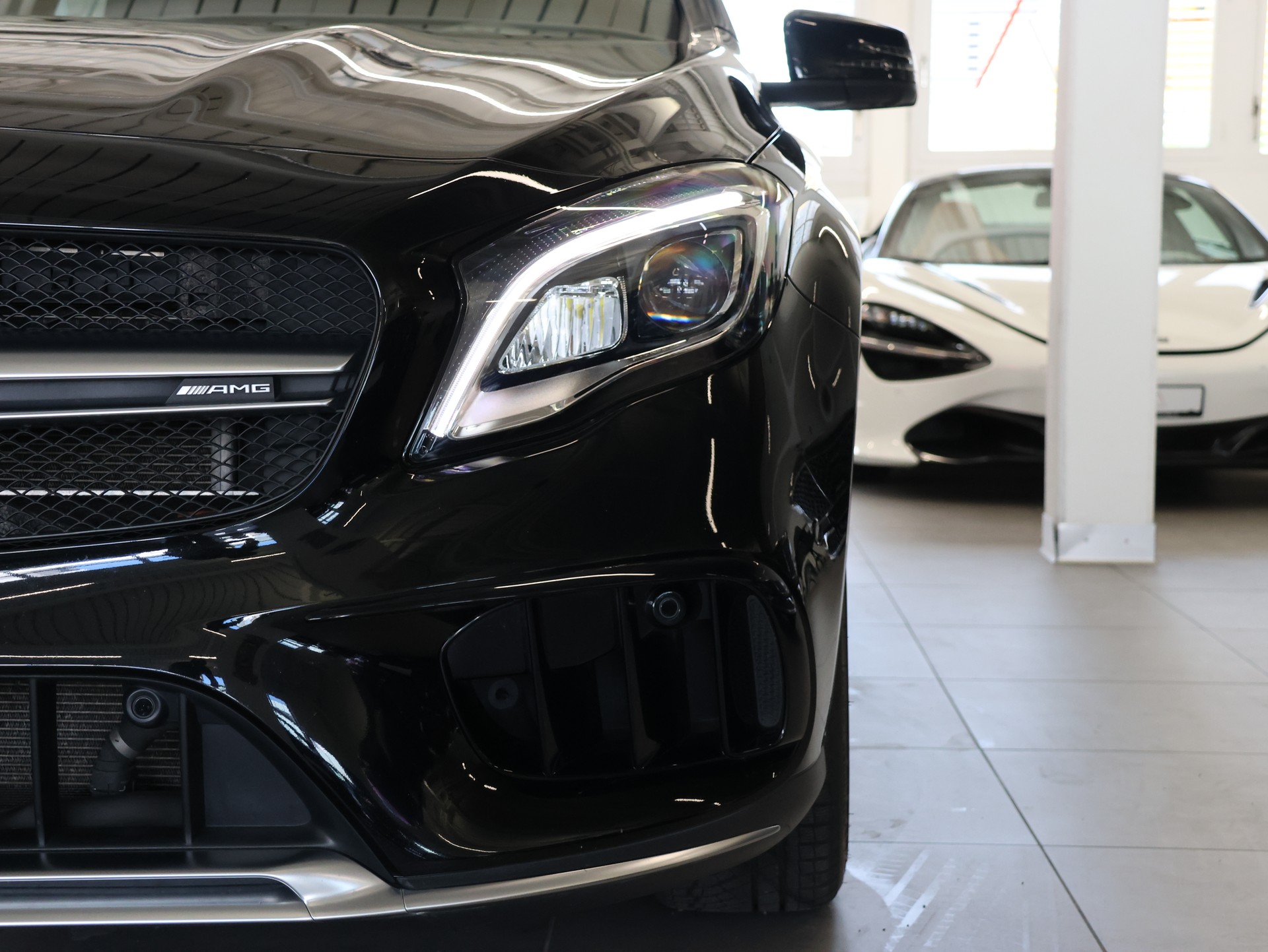 MERCEDES-BENZ GLA 45 AMG 4Matic 7G-DCT *360 Kamera* *Edition One* *Panoramadach*-image-8