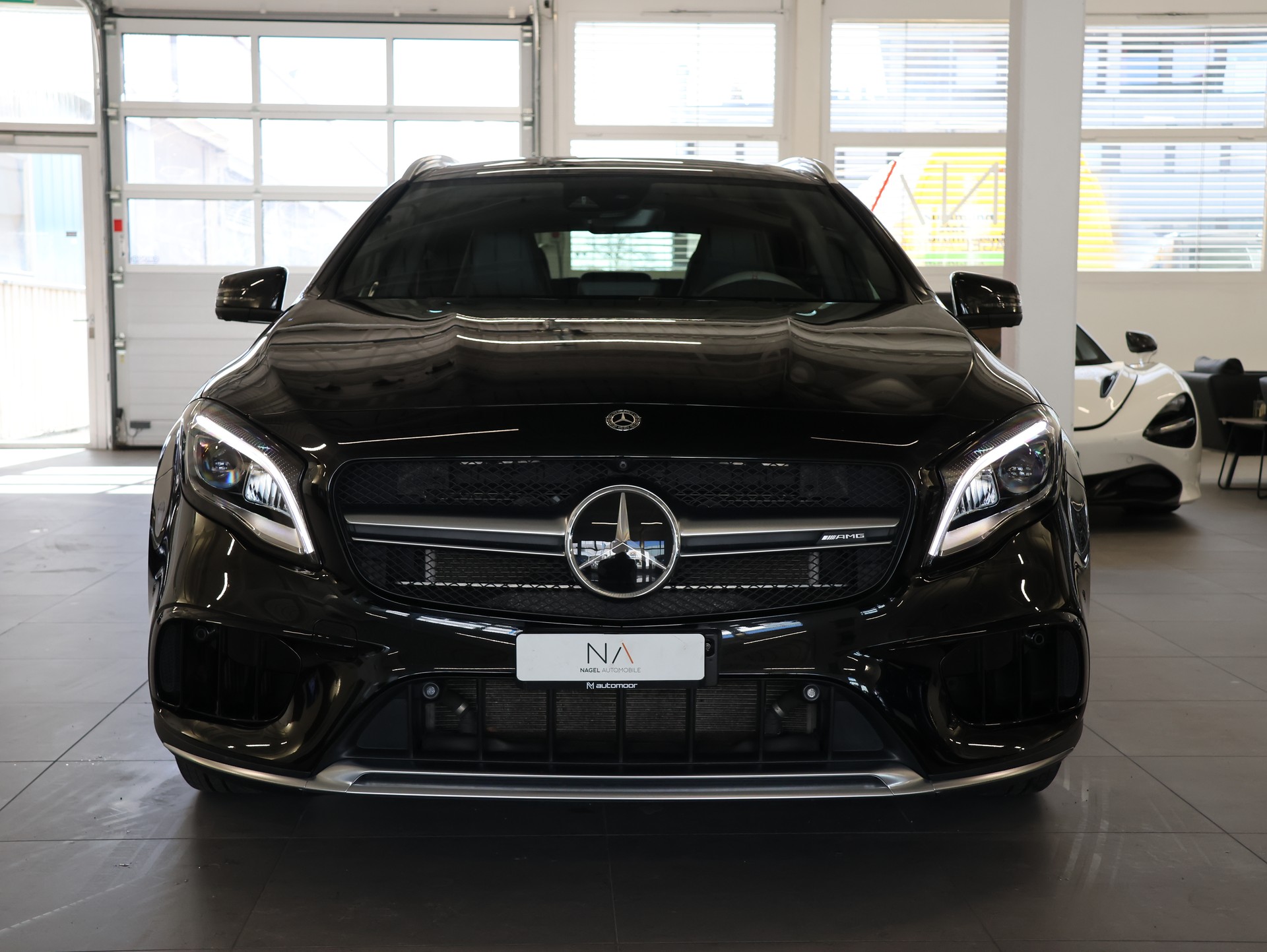 MERCEDES-BENZ GLA 45 AMG 4Matic 7G-DCT *360 Kamera* *Edition One* *Panoramadach*-image-2