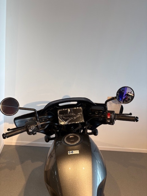 HONDA CMX 1100 Rebel T-image-8