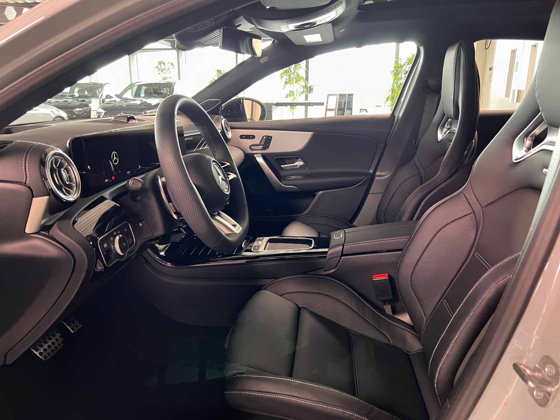 MERCEDES-BENZ A AMG 45 S 4Matic+ 8G-DCT-image-8