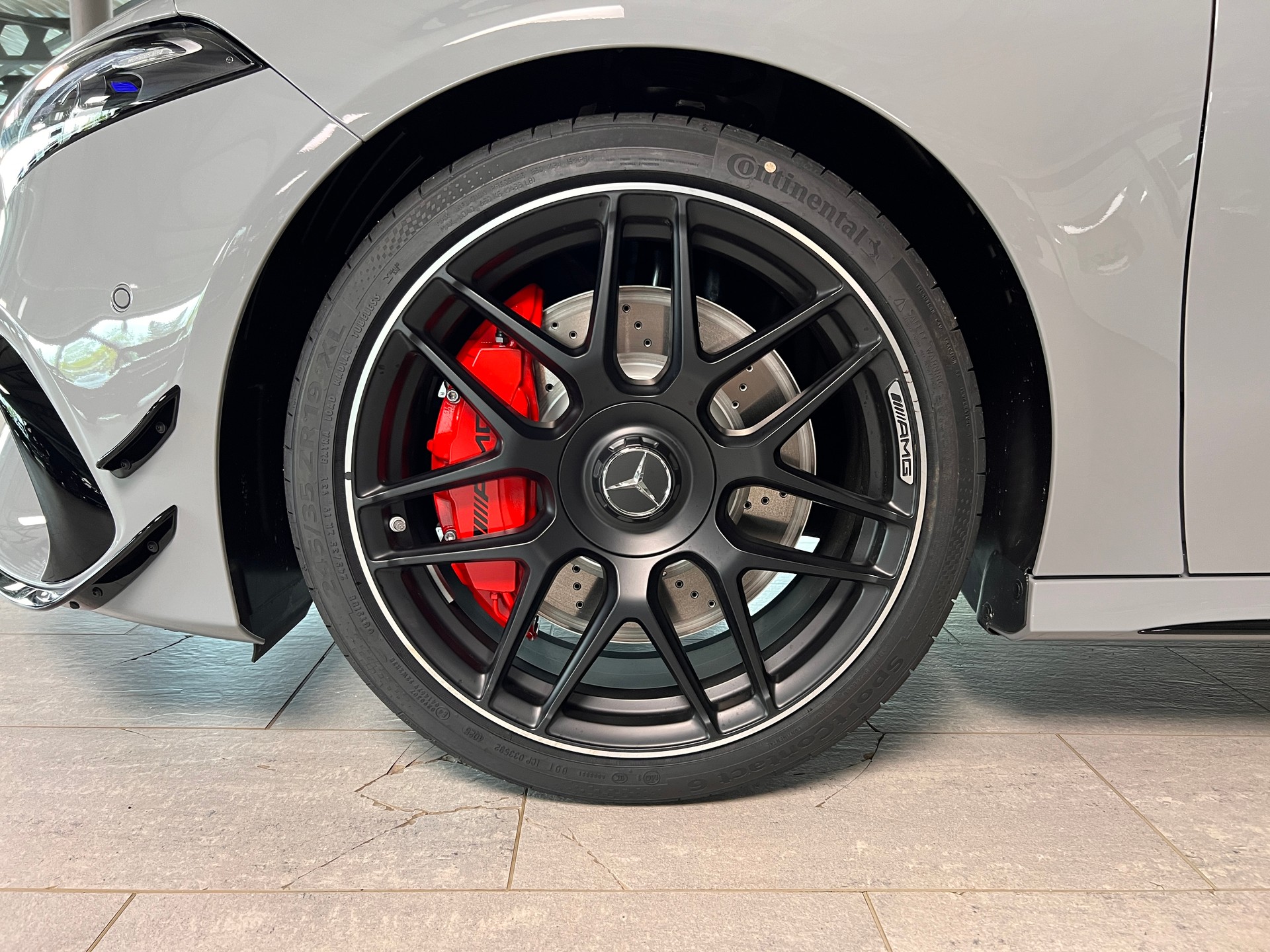 MERCEDES-BENZ A AMG 45 S 4Matic+ 8G-DCT-image-5