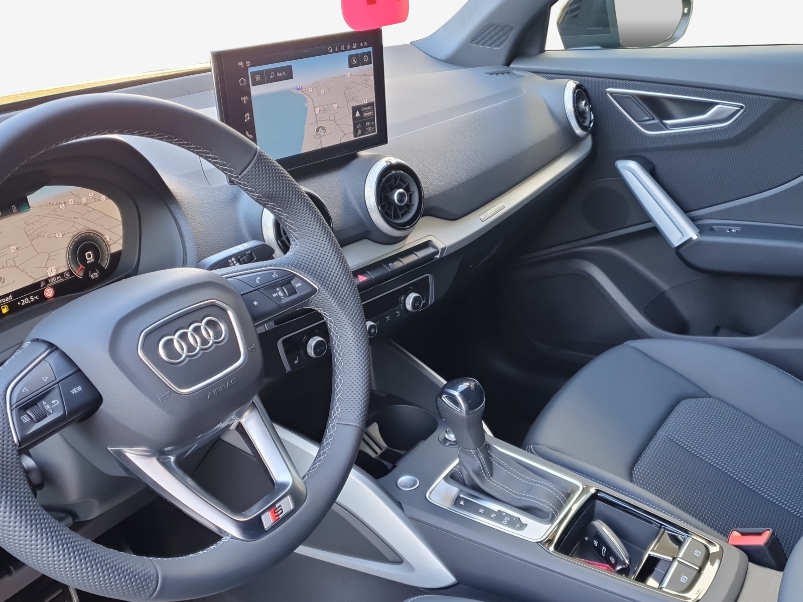 AUDI Q2 35 TFSI advanced S-tronic-image-15