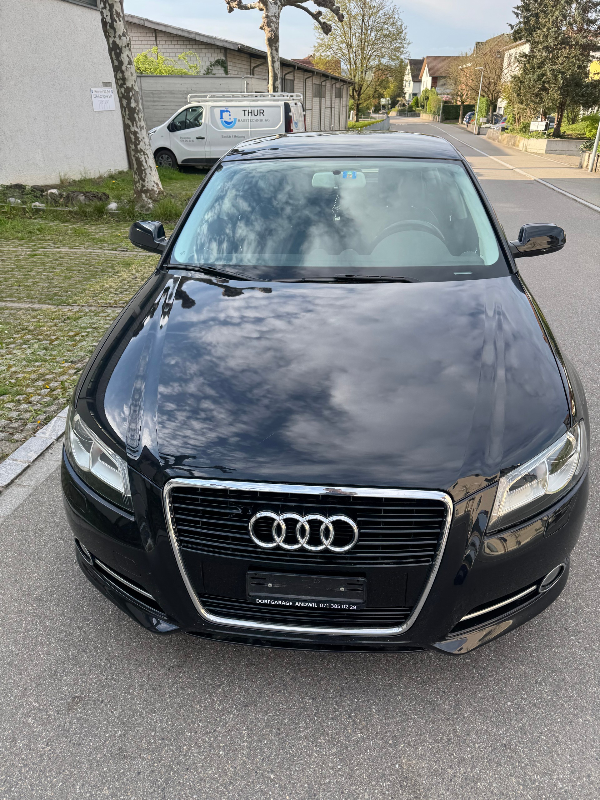 AUDI A3 1.6 TDI Attraction-image-4